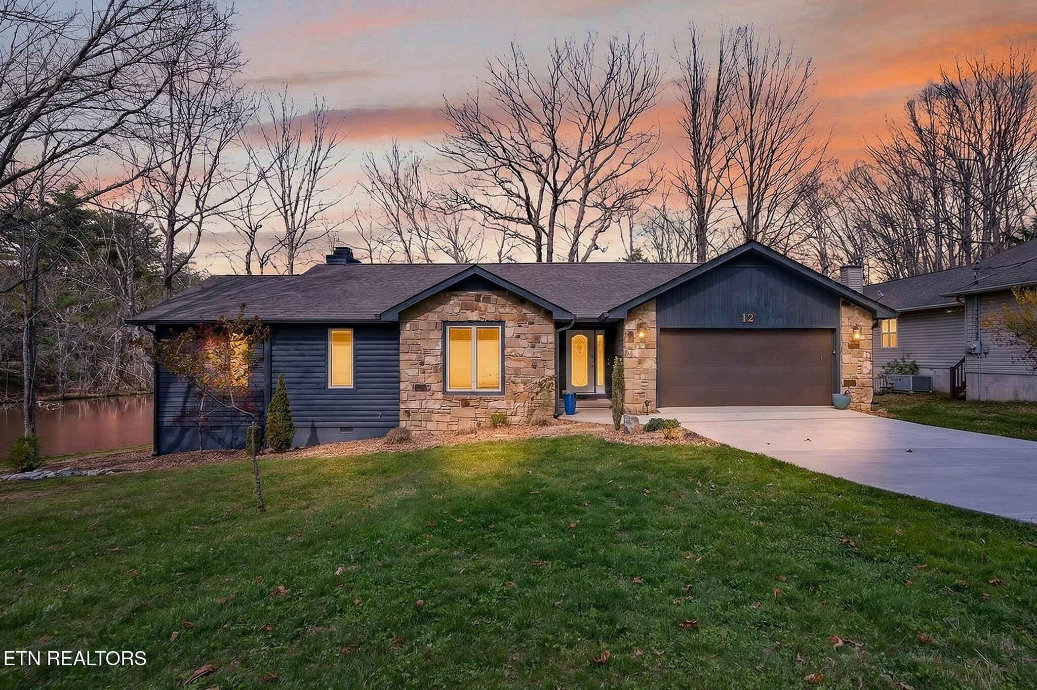 12 Edinburgh Terrace Fairfield Glade TN 38558