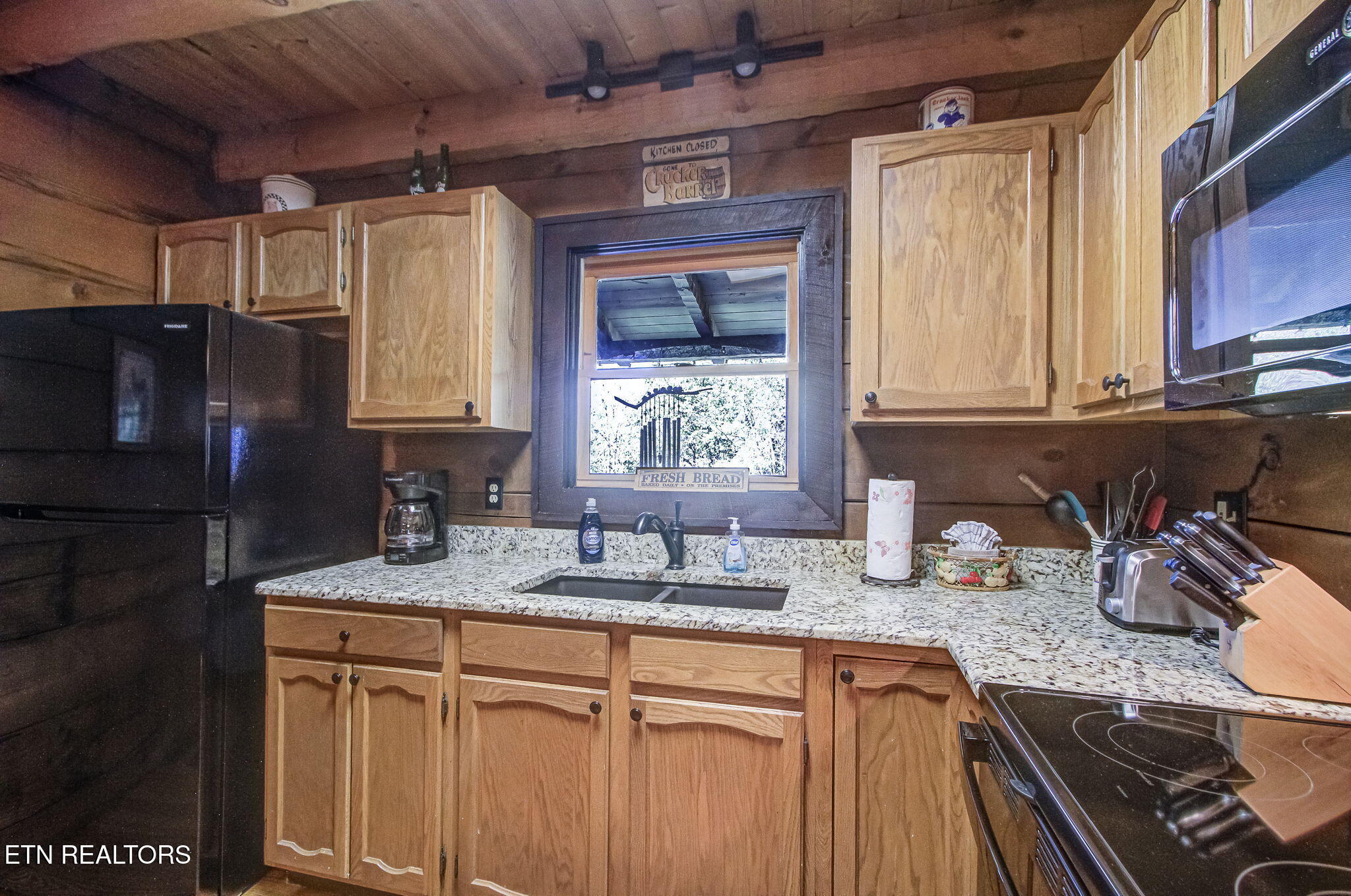 3550 Olde Tyme Way Sevierville TN 37862