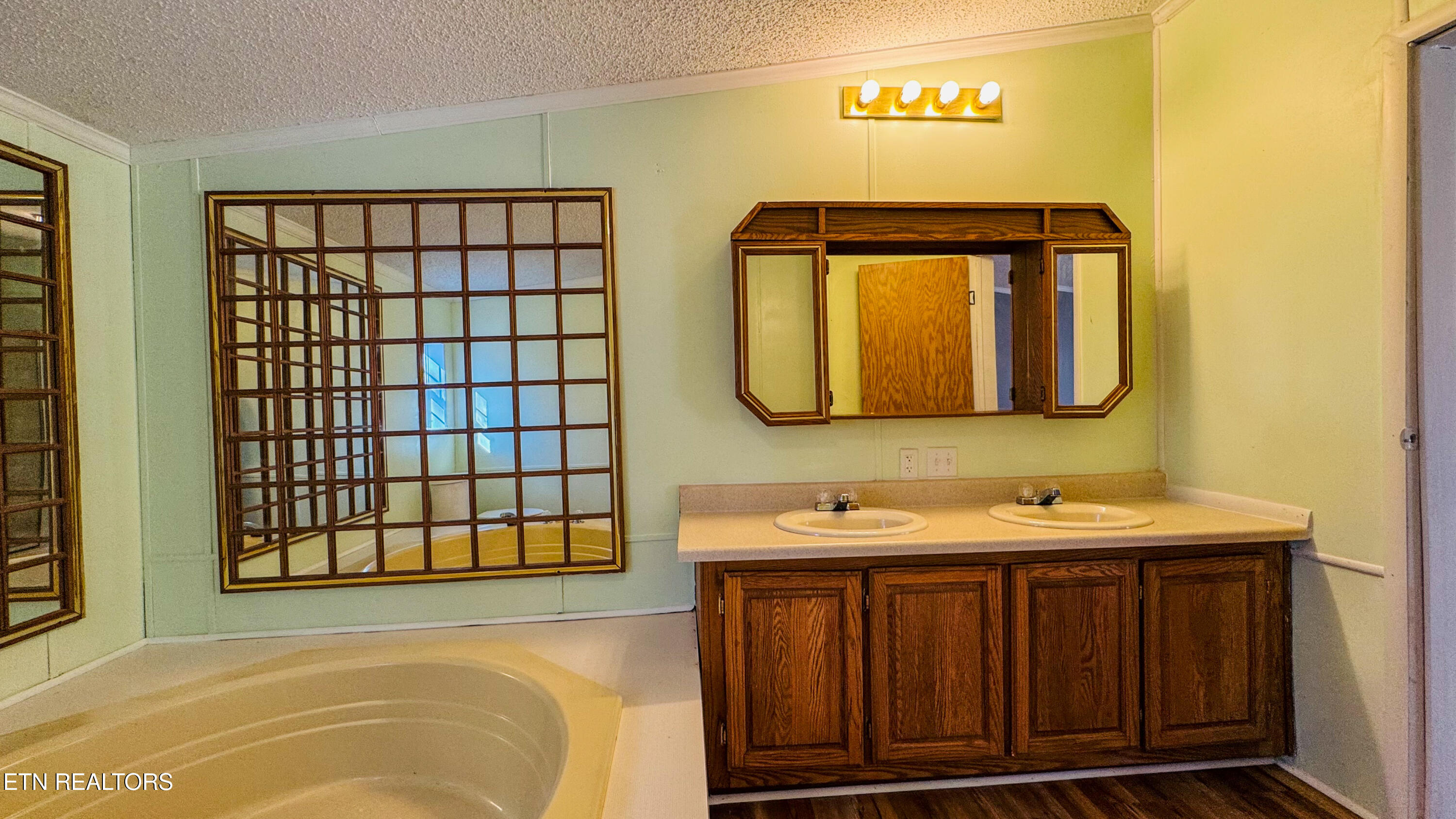 135 Harold Brooks Lane Oneida TN 37841