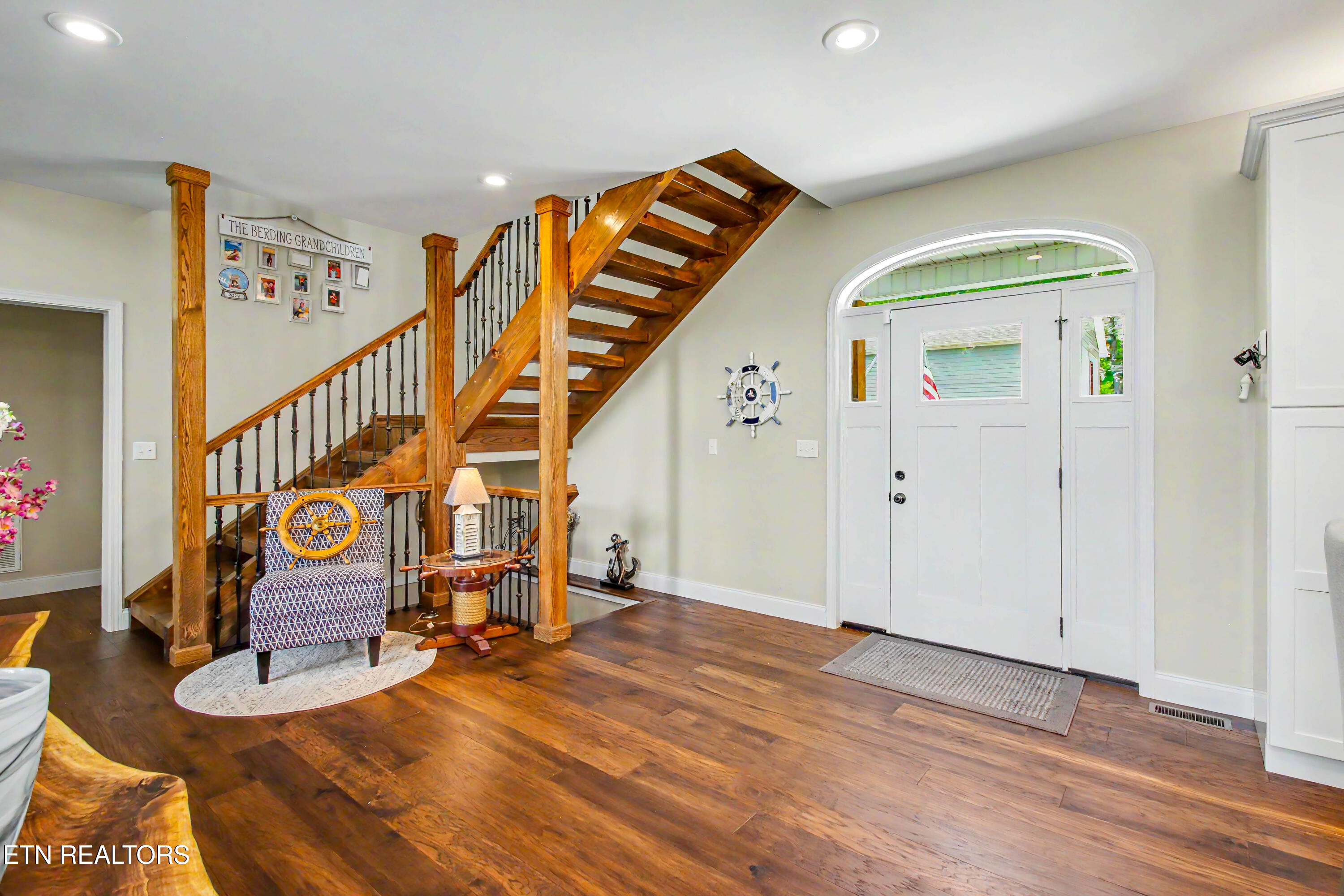 597 E Norris Point Road Lafollette TN 37766