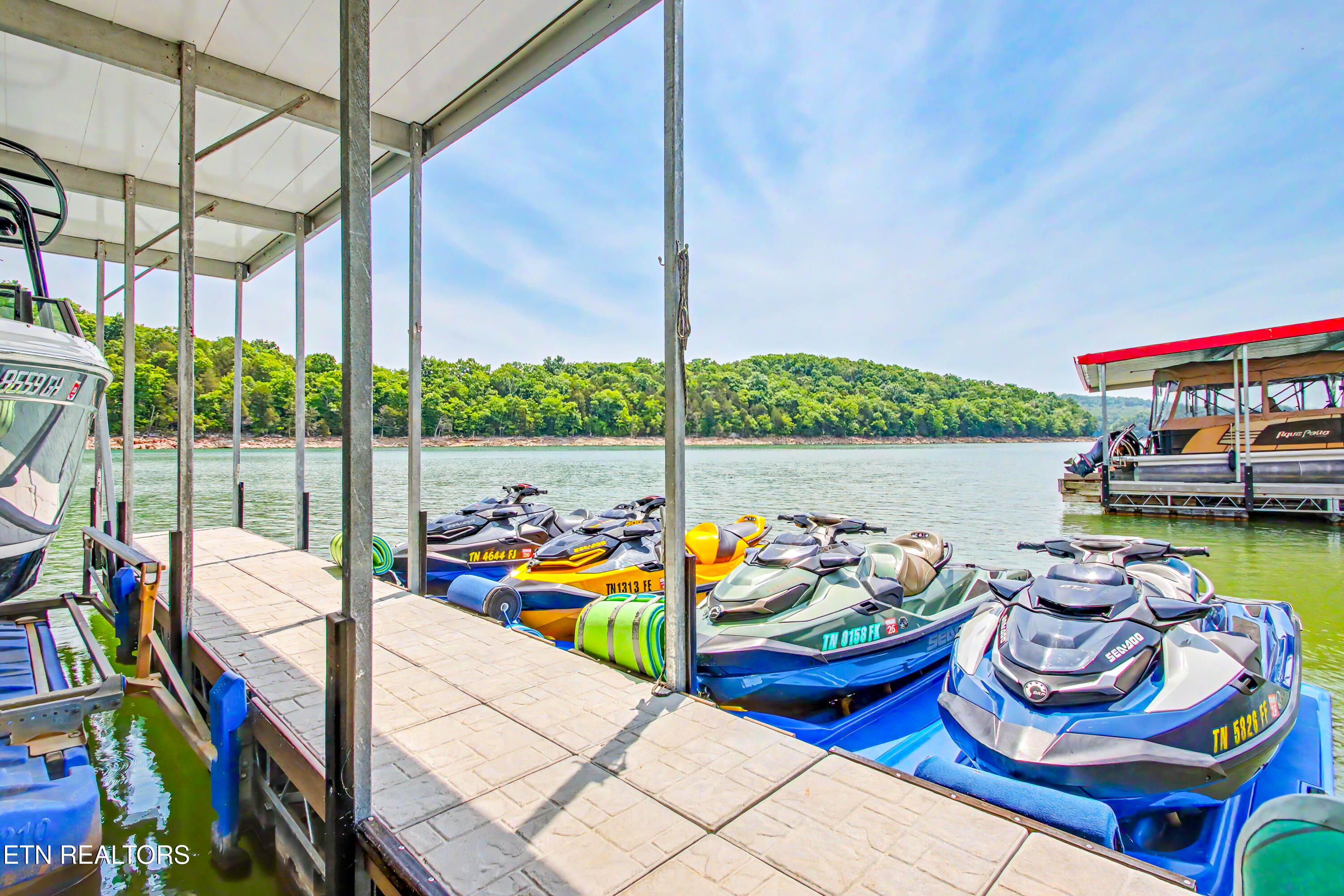 597 E Norris Point Road Lafollette TN 37766