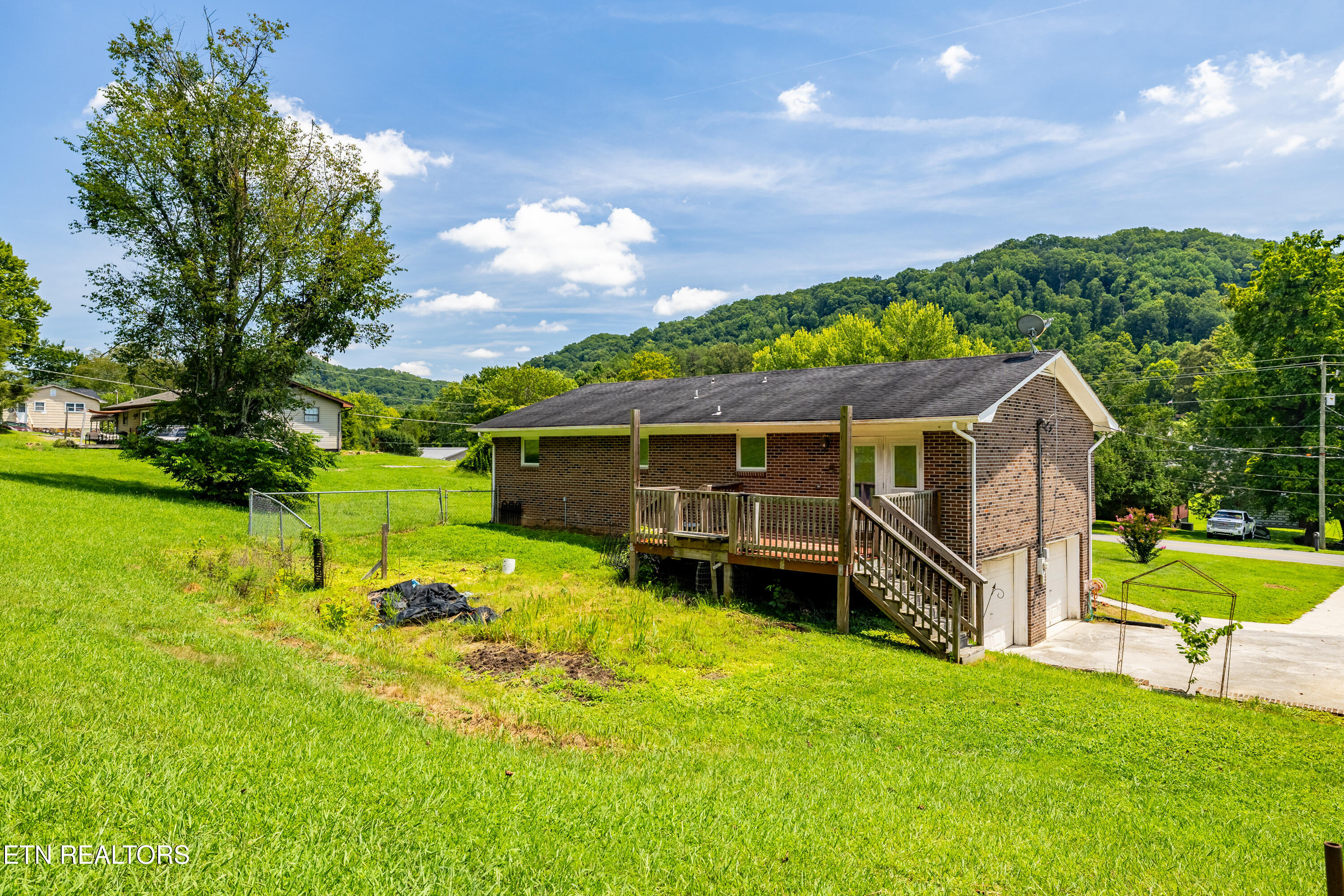 710 Beard Valley Road Maynardville TN 37807
