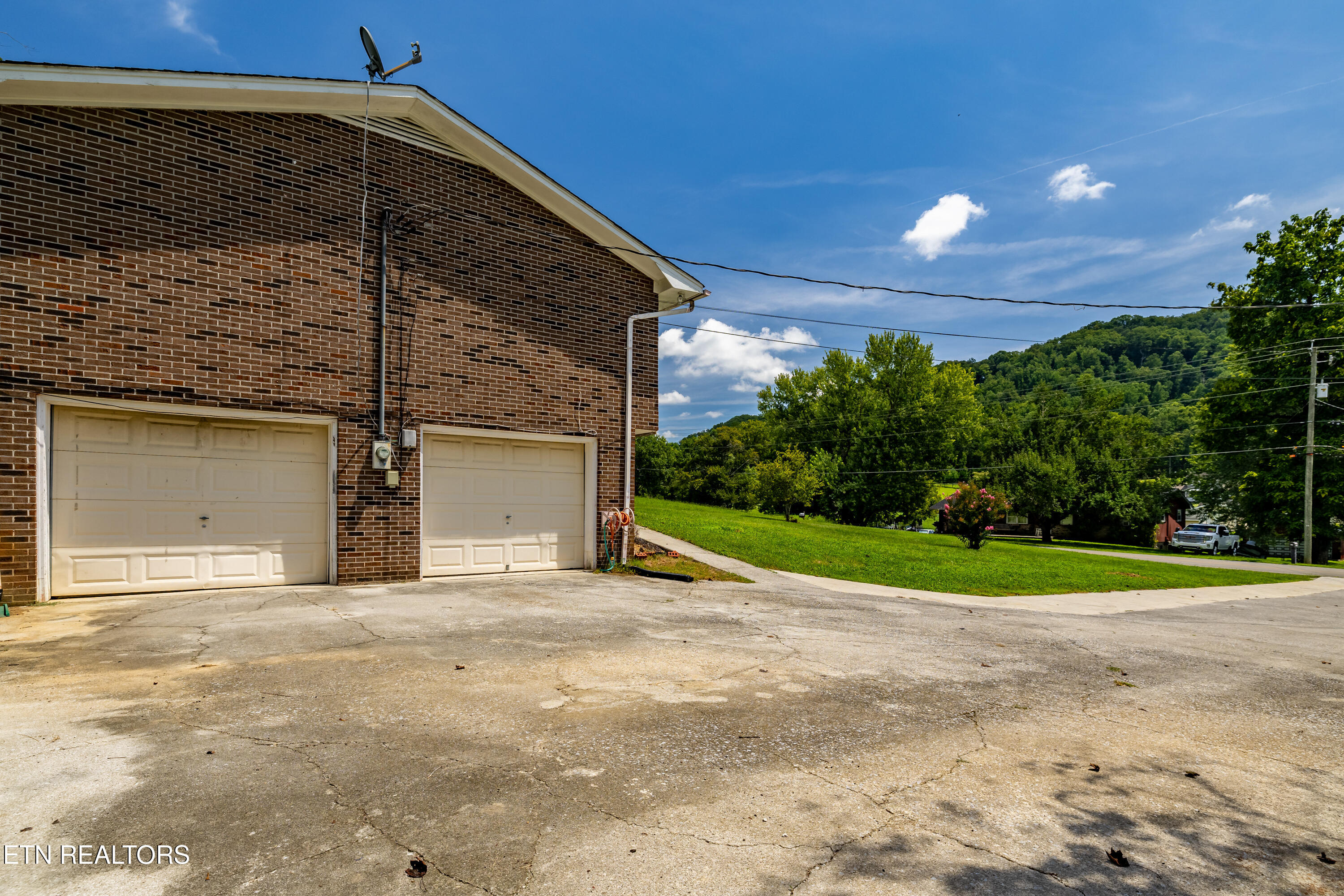 710 Beard Valley Road Maynardville TN 37807