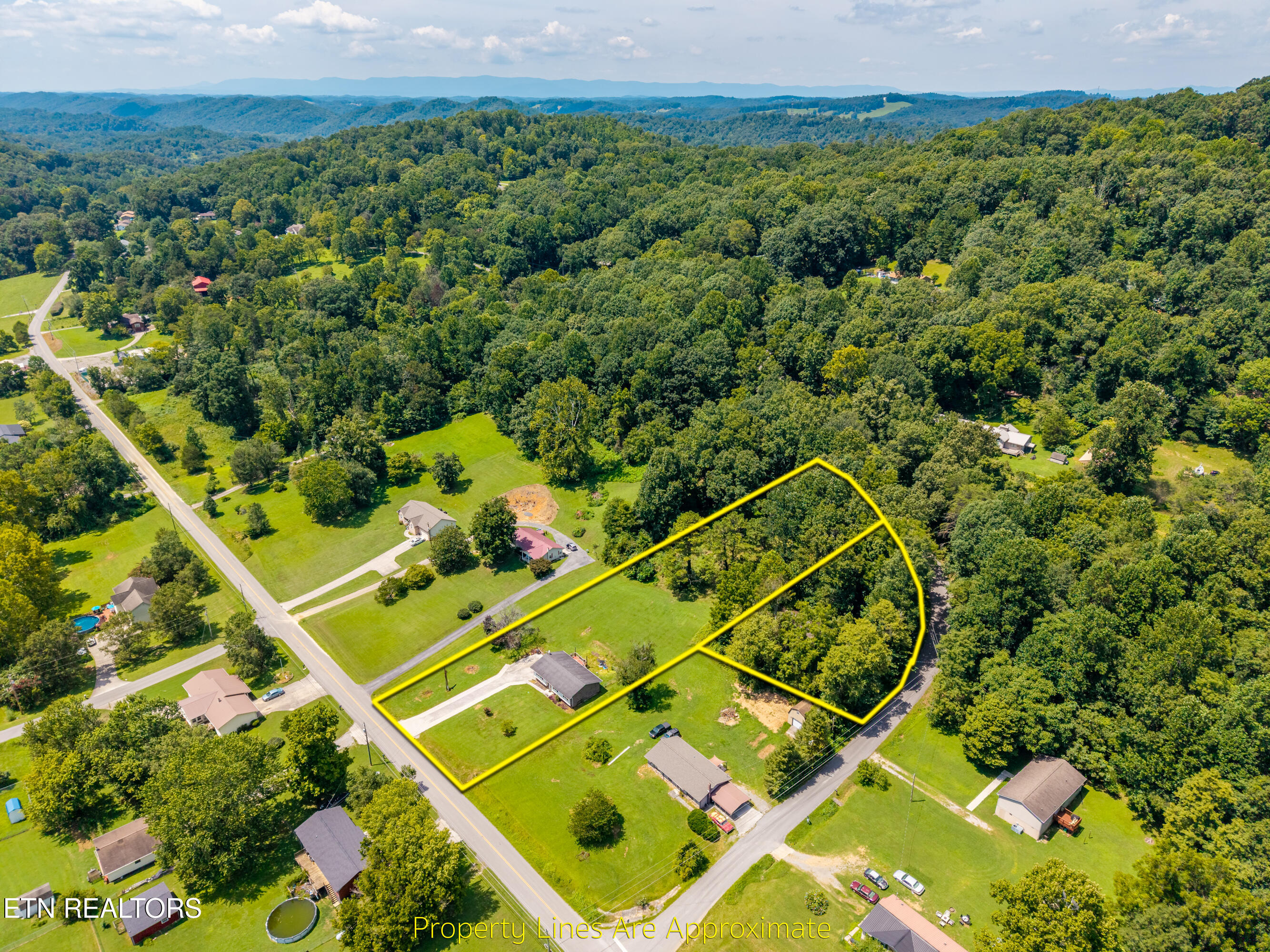 710 Beard Valley Road Maynardville TN 37807