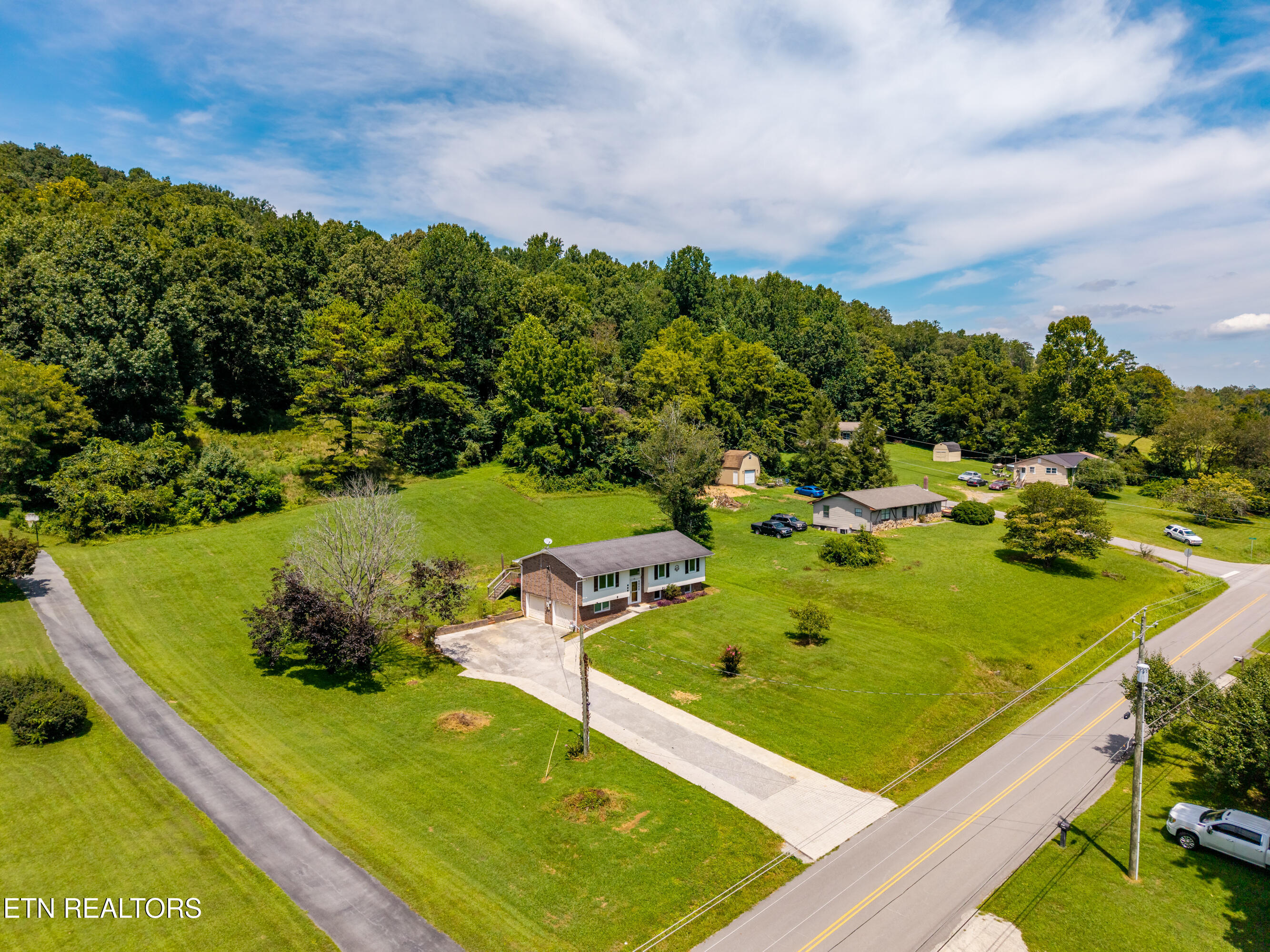 710 Beard Valley Road Maynardville TN 37807