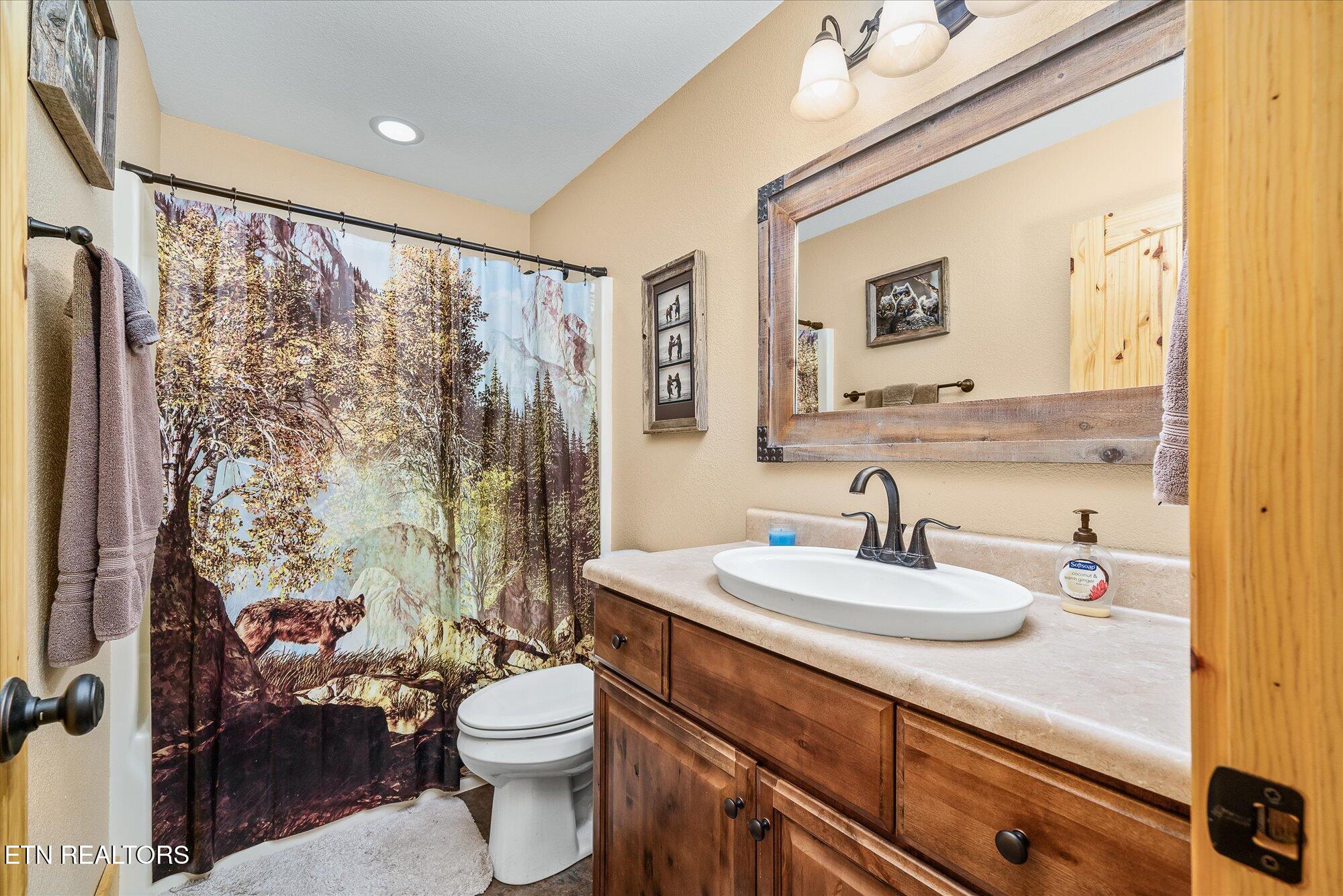 424 Wilderness Lane Jamestown TN 38556