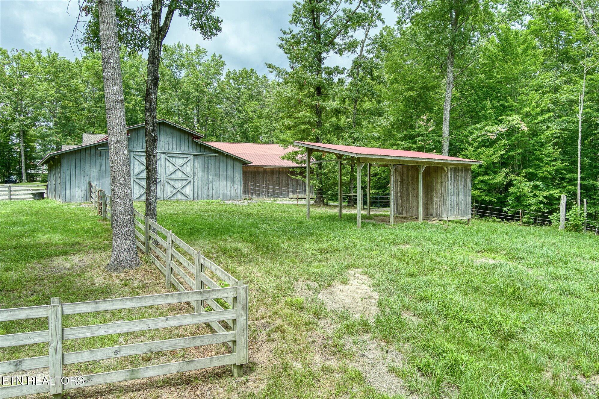 424 Wilderness Lane Jamestown TN 38556