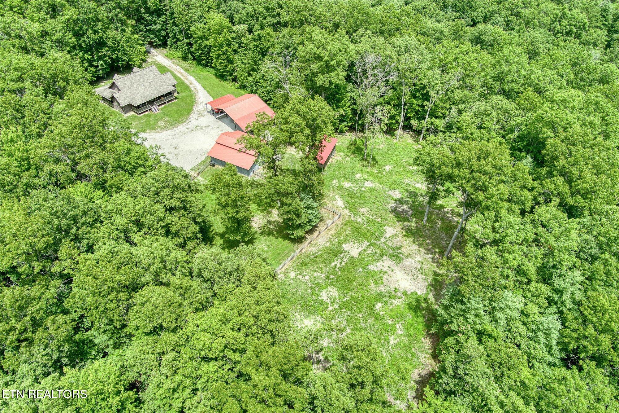 424 Wilderness Lane Jamestown TN 38556