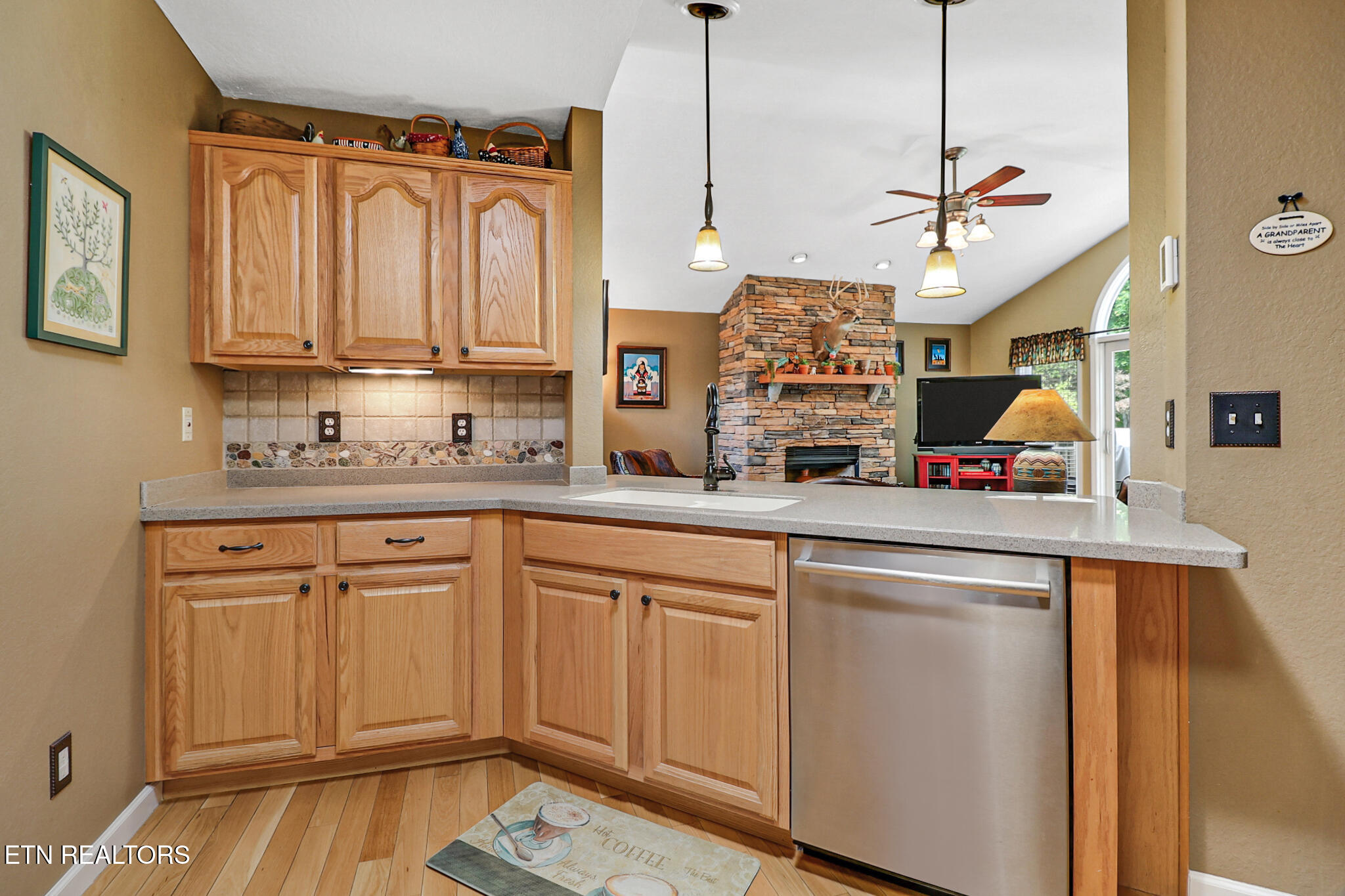 14 Dickens Lane Fairfield Glade TN 38558
