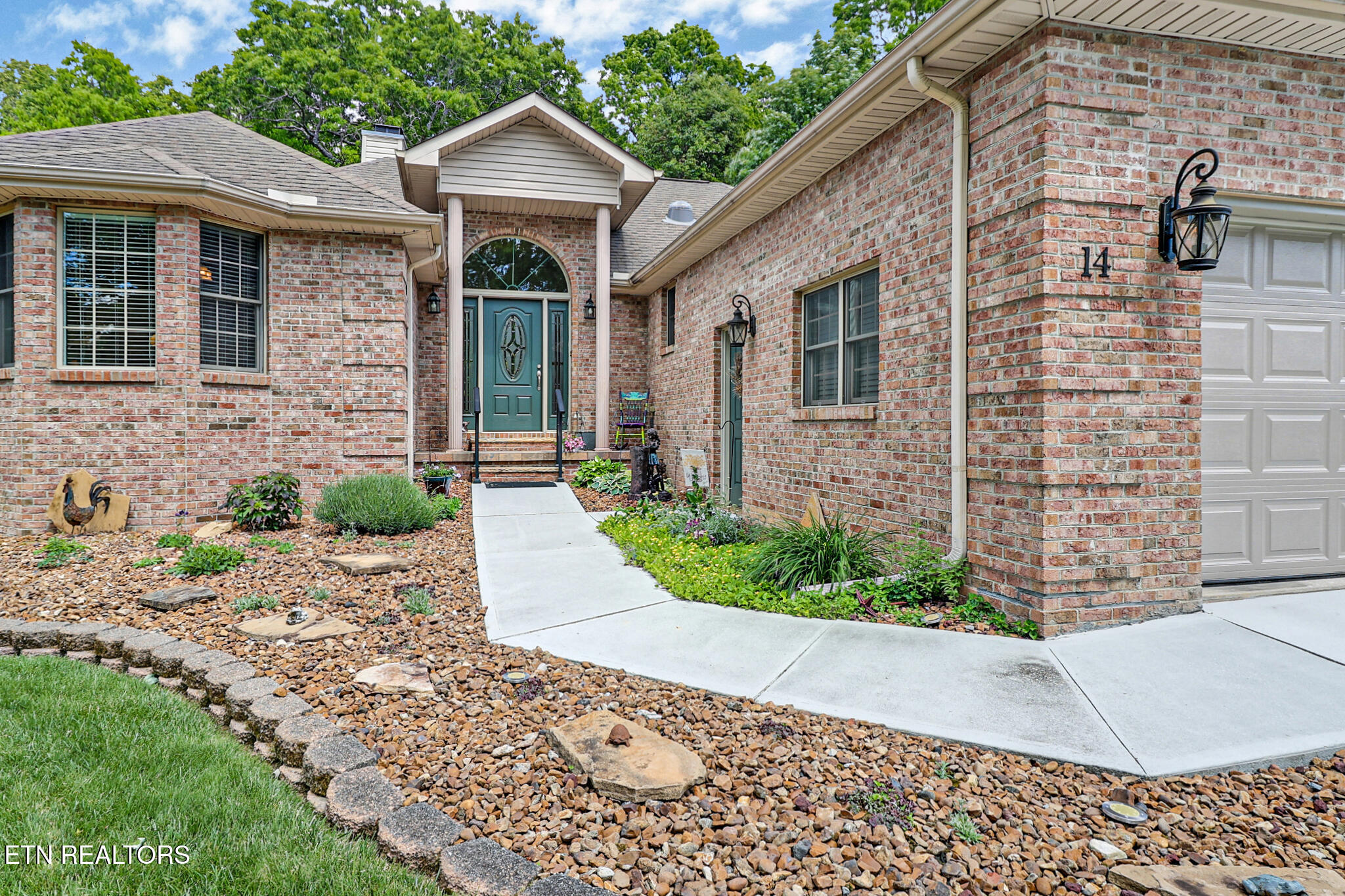 14 Dickens Lane Fairfield Glade TN 38558