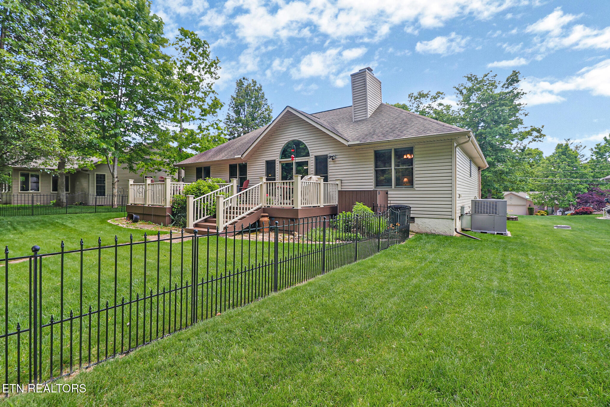 14 Dickens Lane Fairfield Glade TN 38558