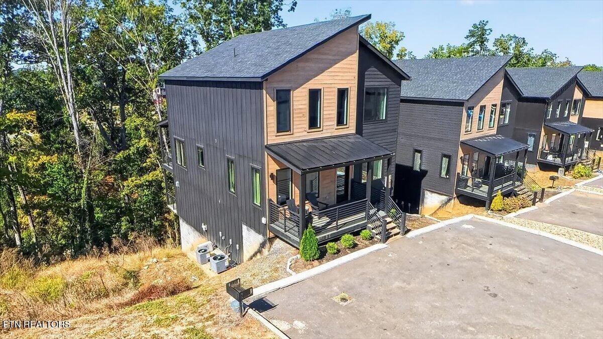 1301 Reedmont Way Sevierville TN 37876