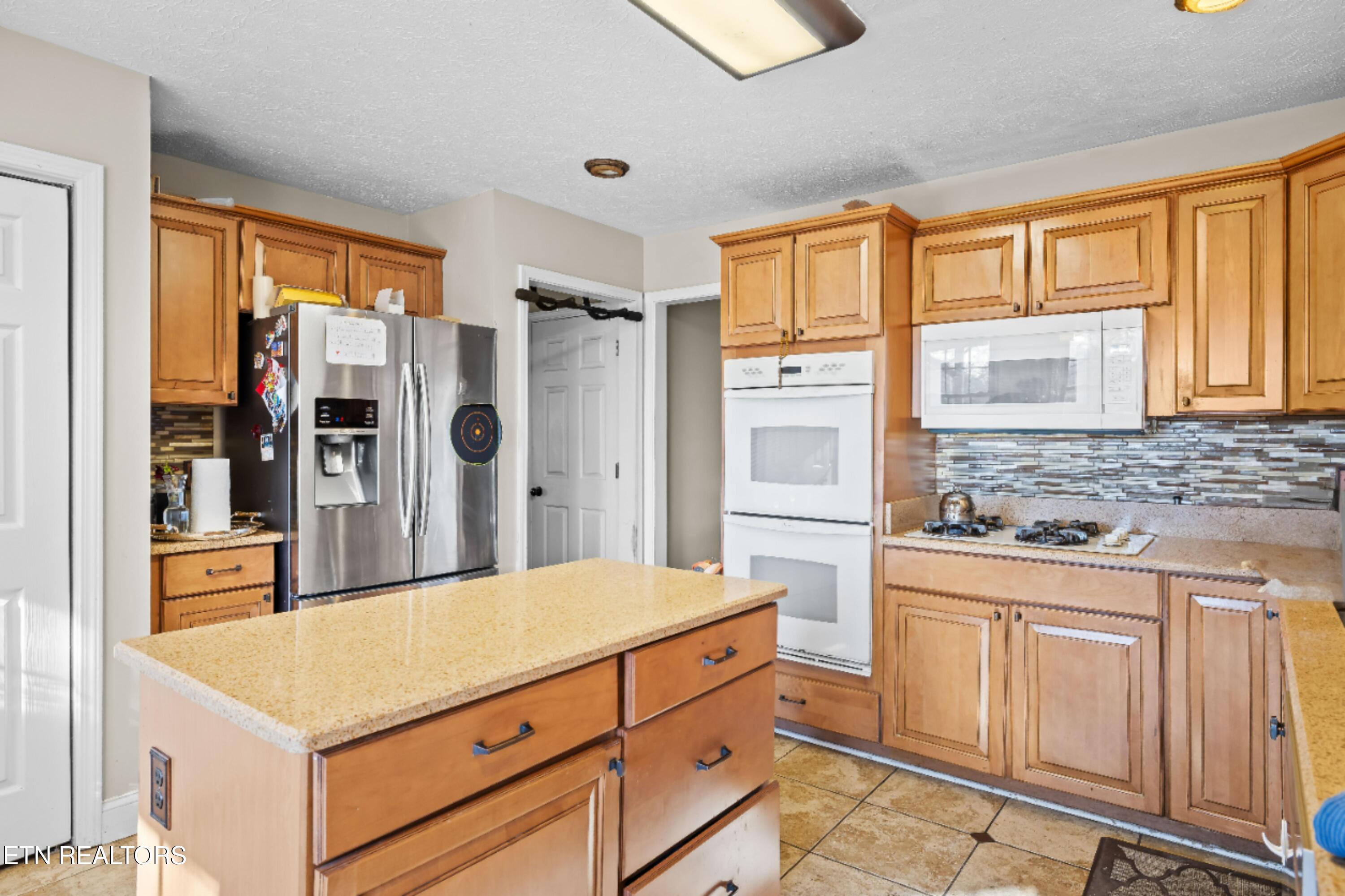 8946 Maple Ridge Lane Knoxville TN 37923