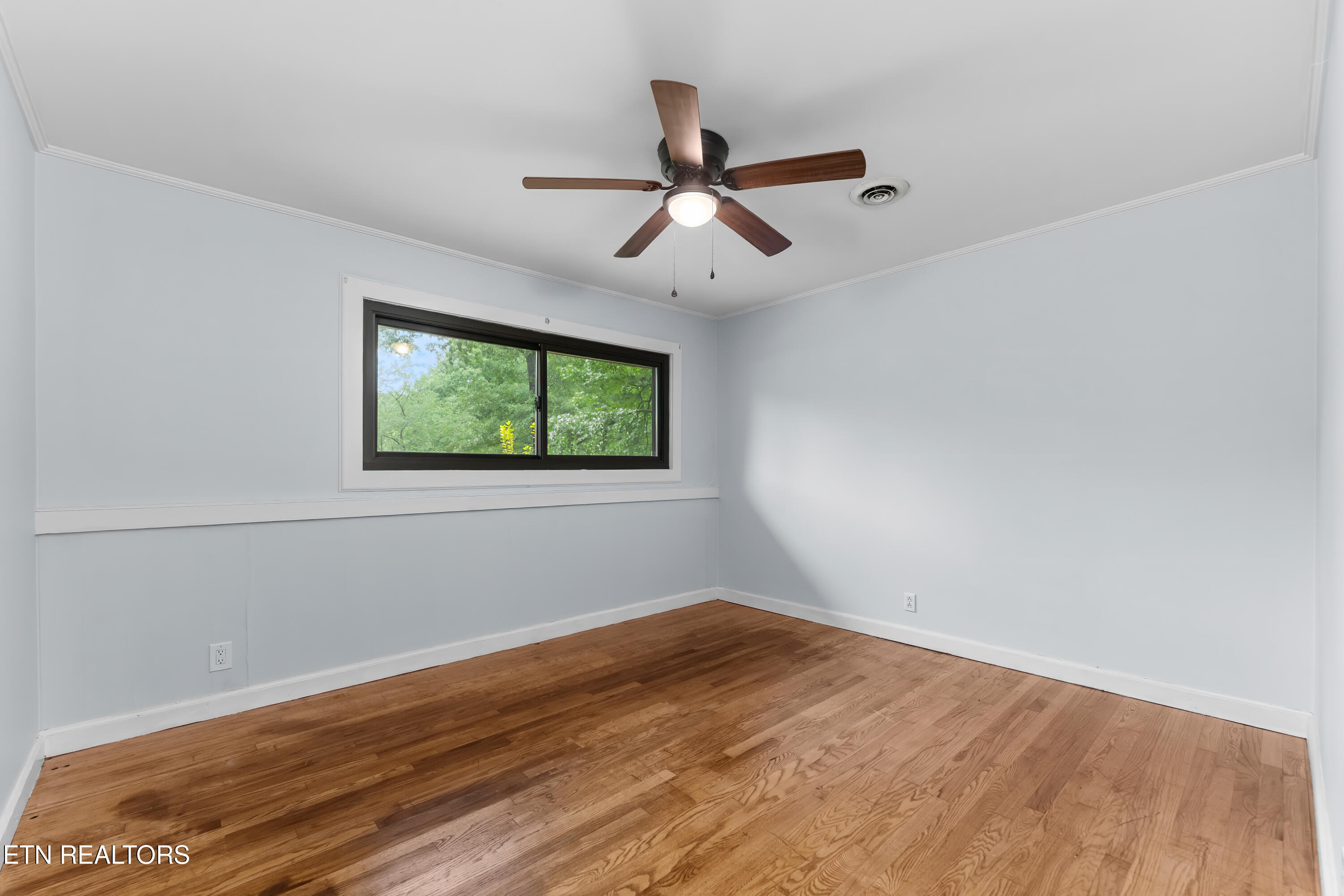 2618,2528 Shaler Lane Knoxville TN 37920