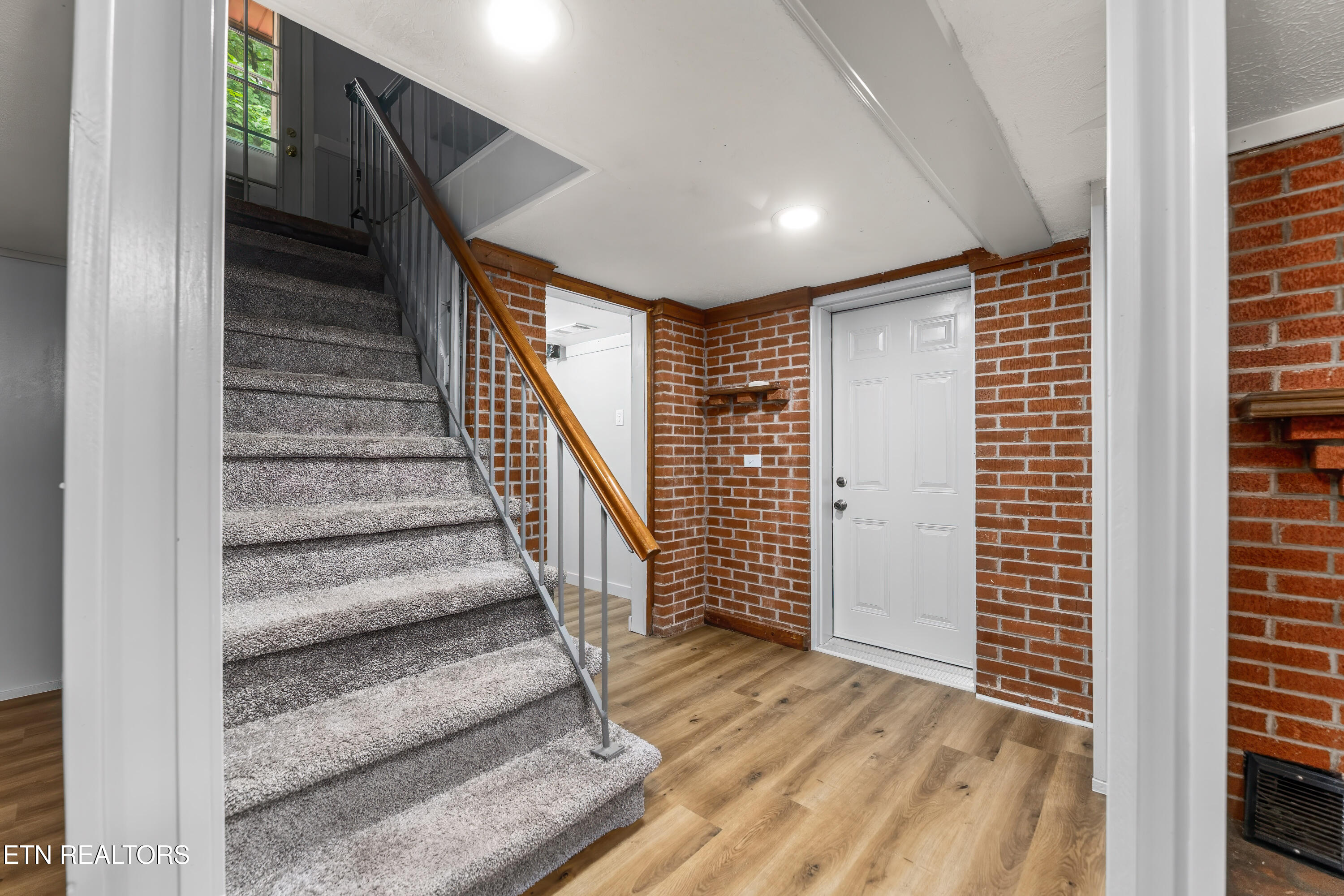 2618,2528 Shaler Lane Knoxville TN 37920