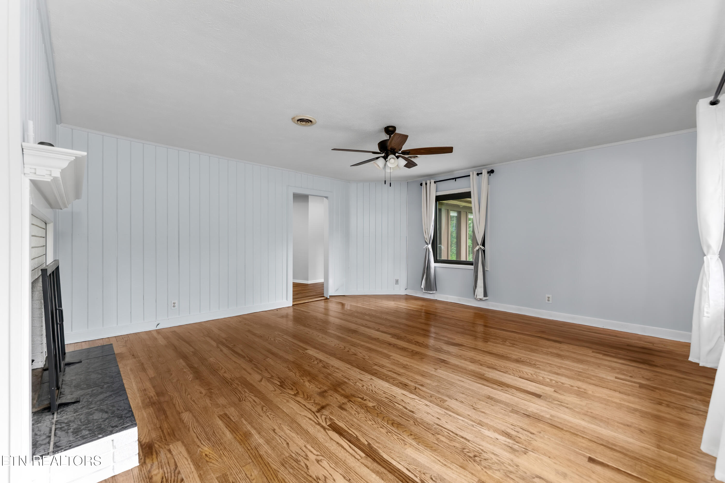 2618,2528 Shaler Lane Knoxville TN 37920