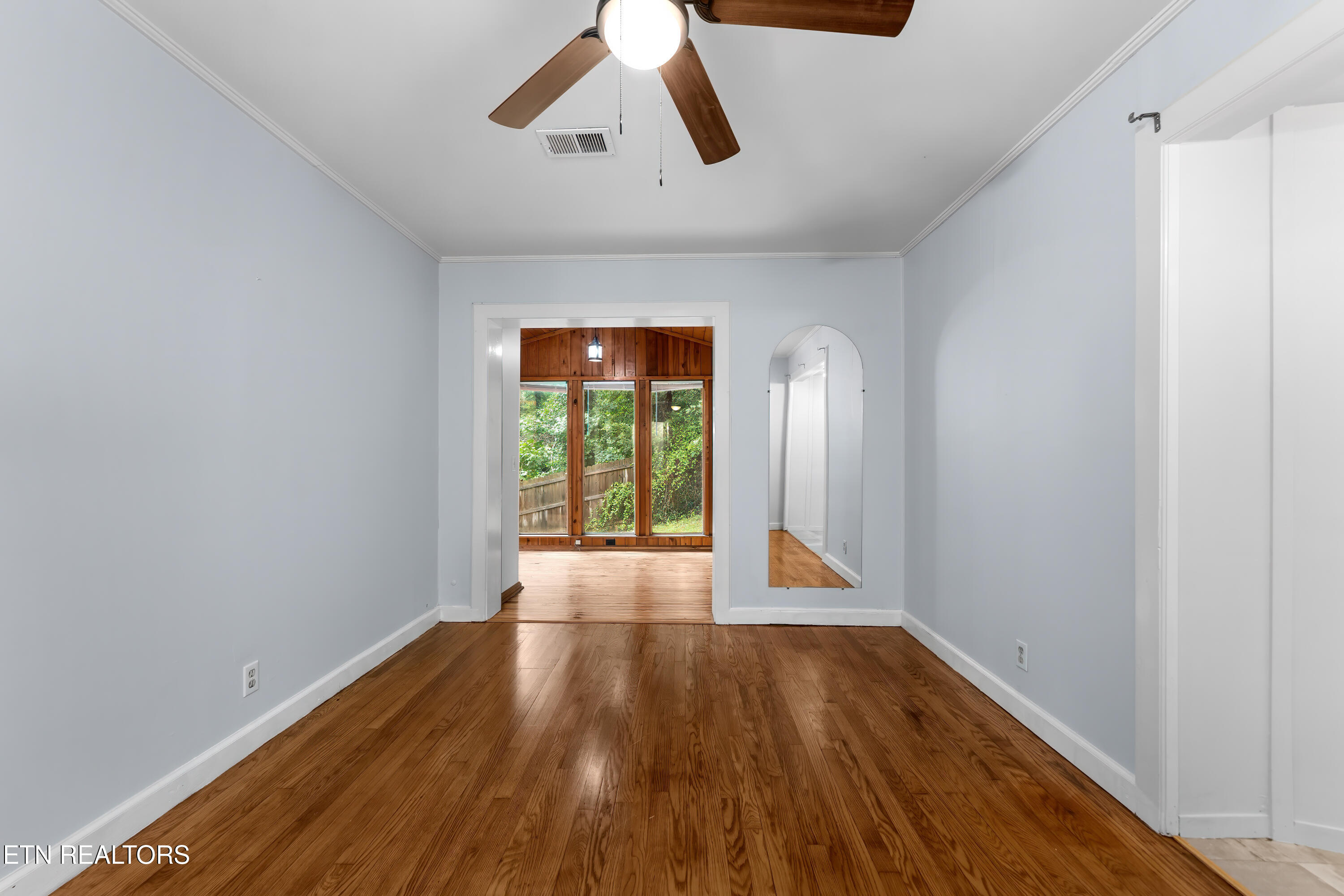 2618,2528 Shaler Lane Knoxville TN 37920