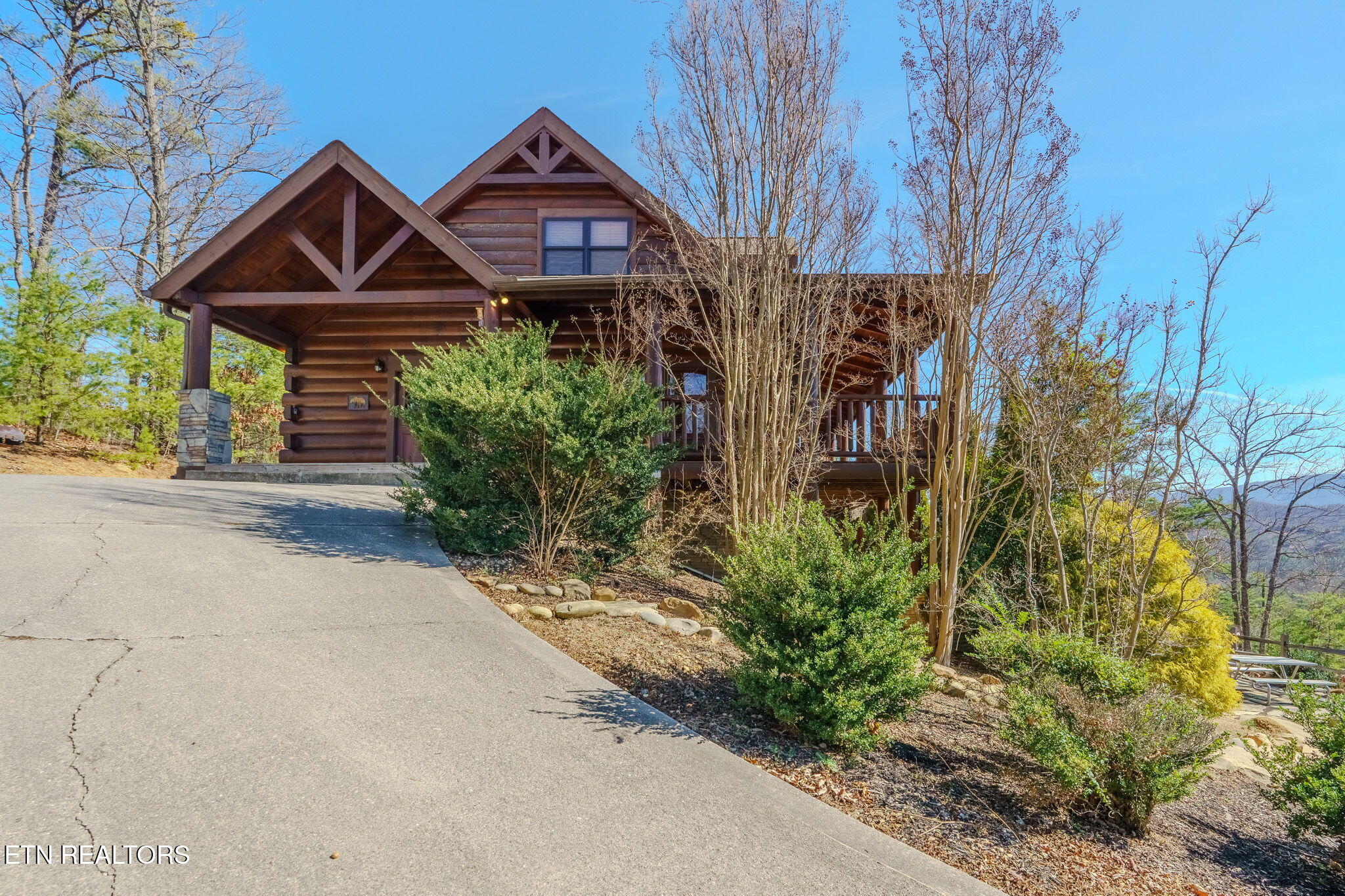 2453 Hackberry Drive Sevierville TN 37862