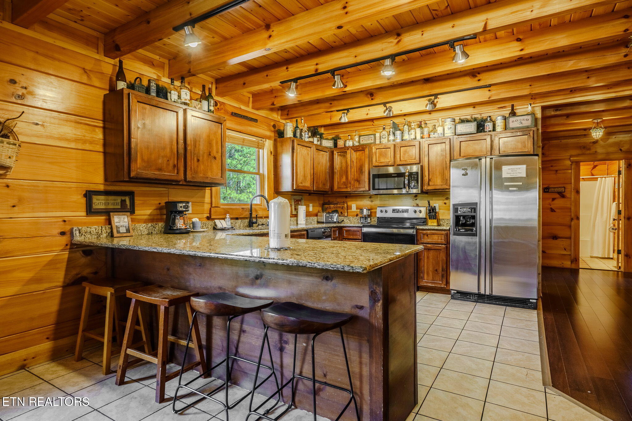 2453 Hackberry Drive Sevierville TN 37862