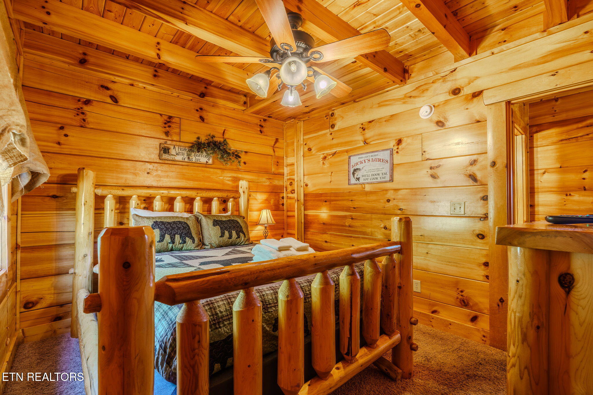 2453 Hackberry Drive Sevierville TN 37862