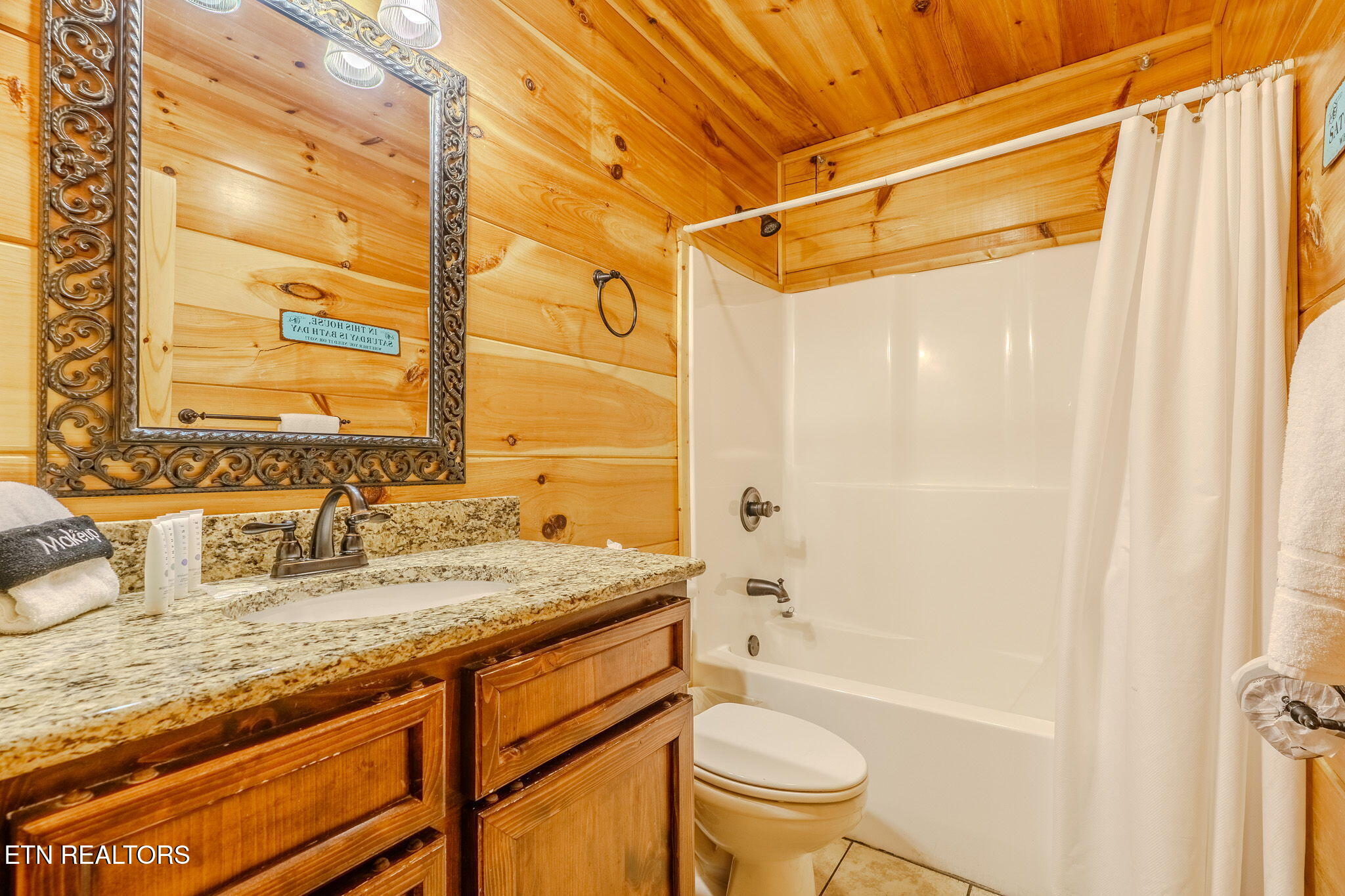 2453 Hackberry Drive Sevierville TN 37862