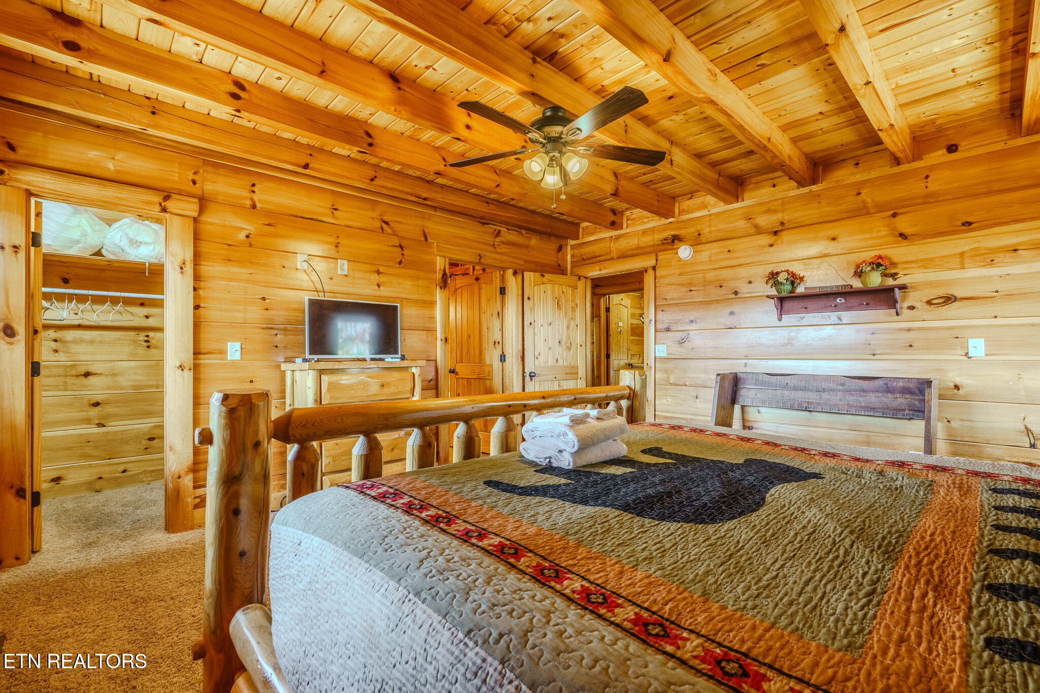 2453 Hackberry Drive Sevierville TN 37862