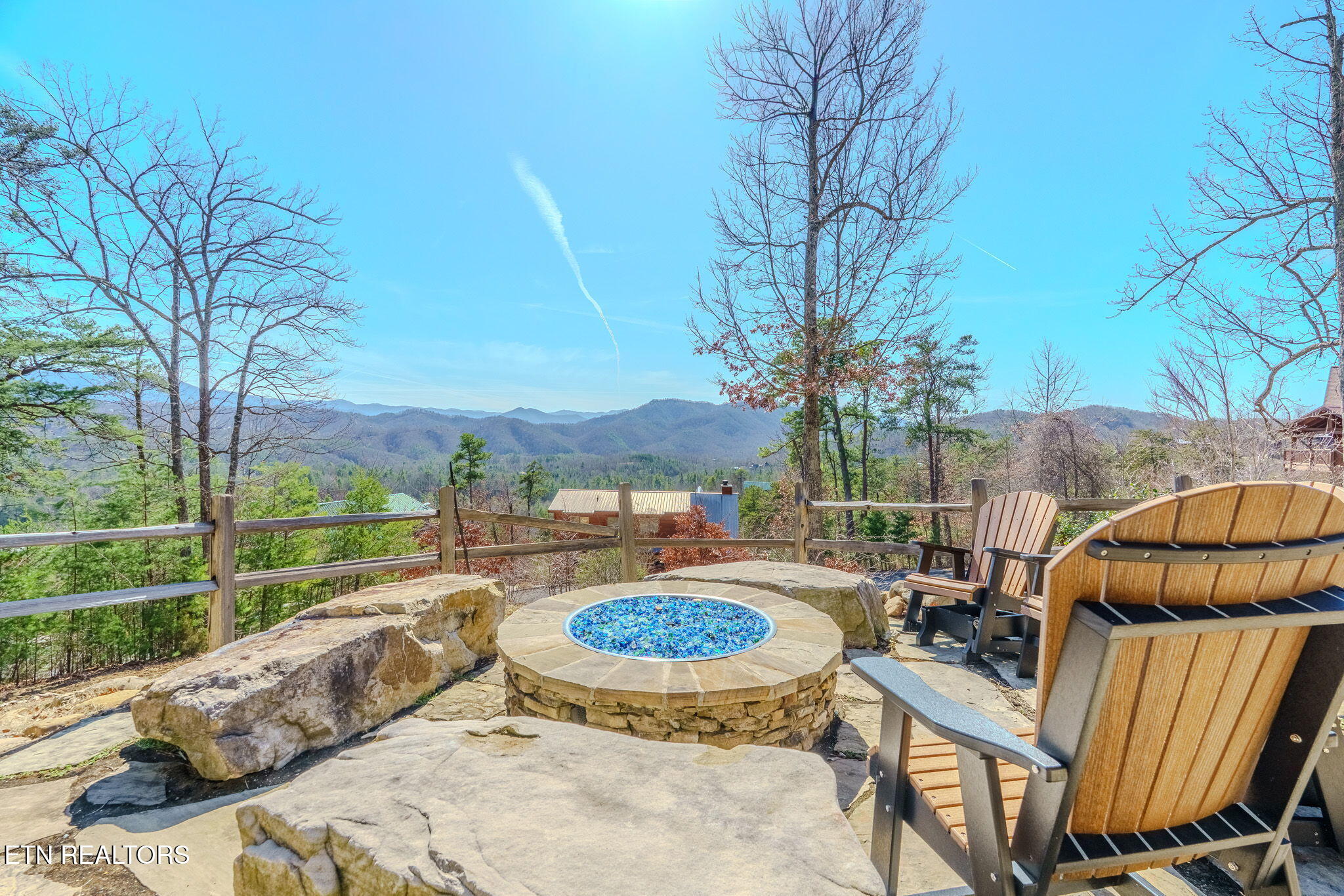 2453 Hackberry Drive Sevierville TN 37862