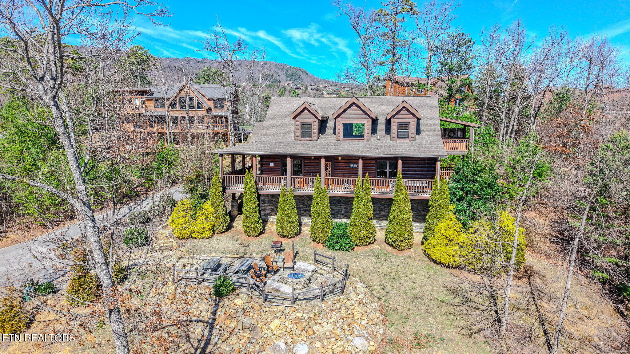 2453 Hackberry Drive Sevierville TN 37862