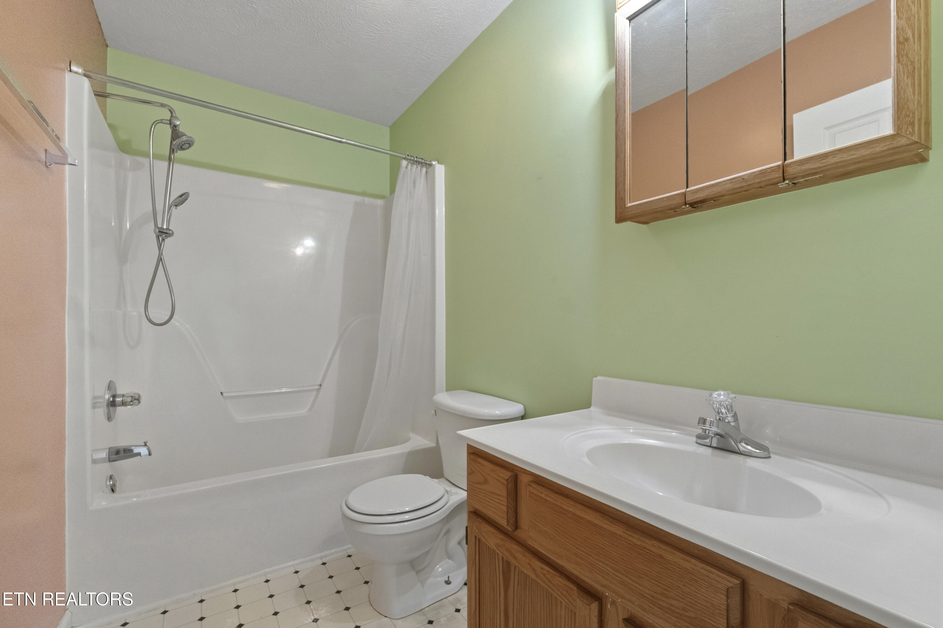 555 Golden Harvest Circle Seymour TN 37865