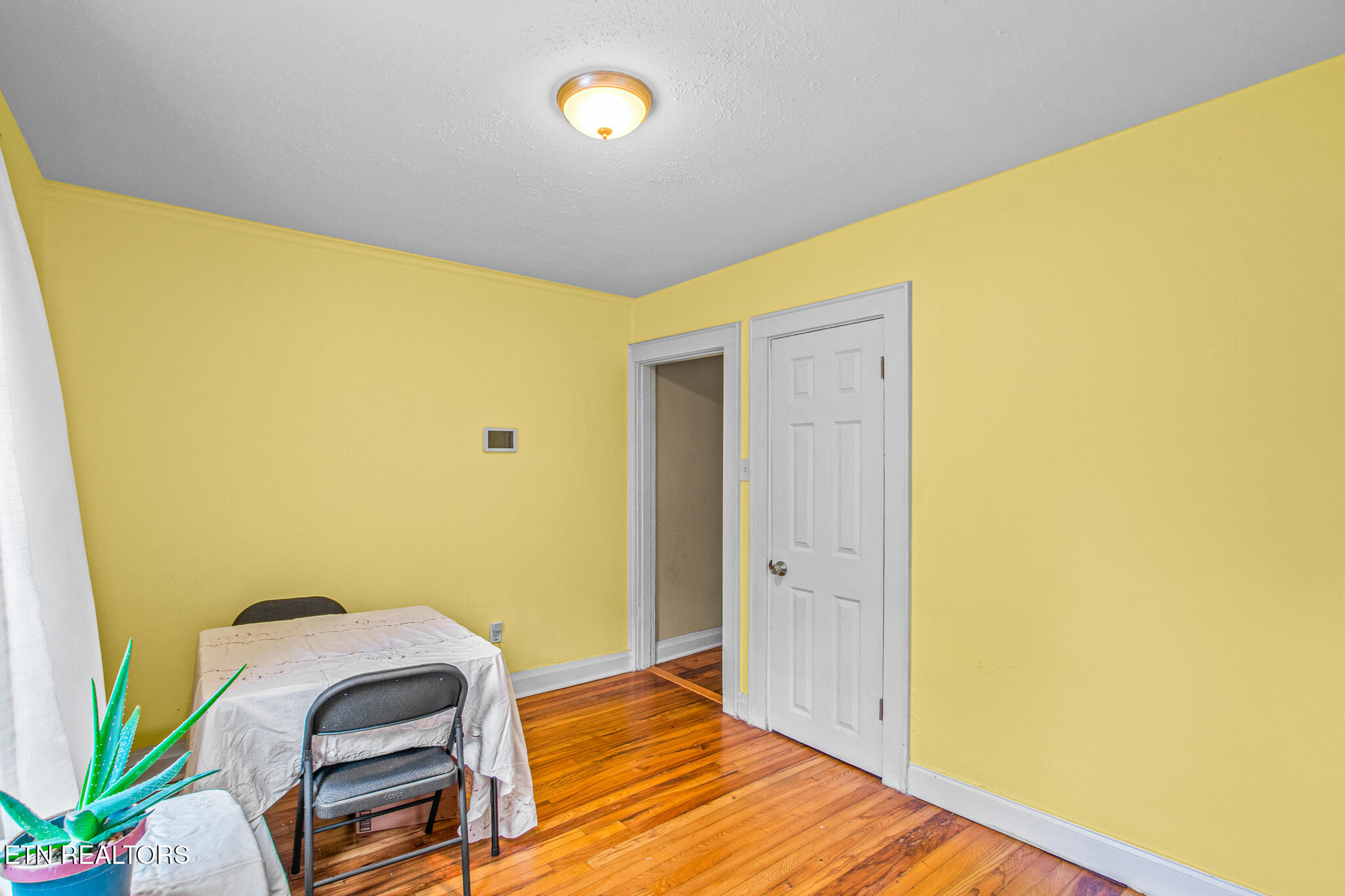 2404 Cedar Lane Knoxville TN 37918