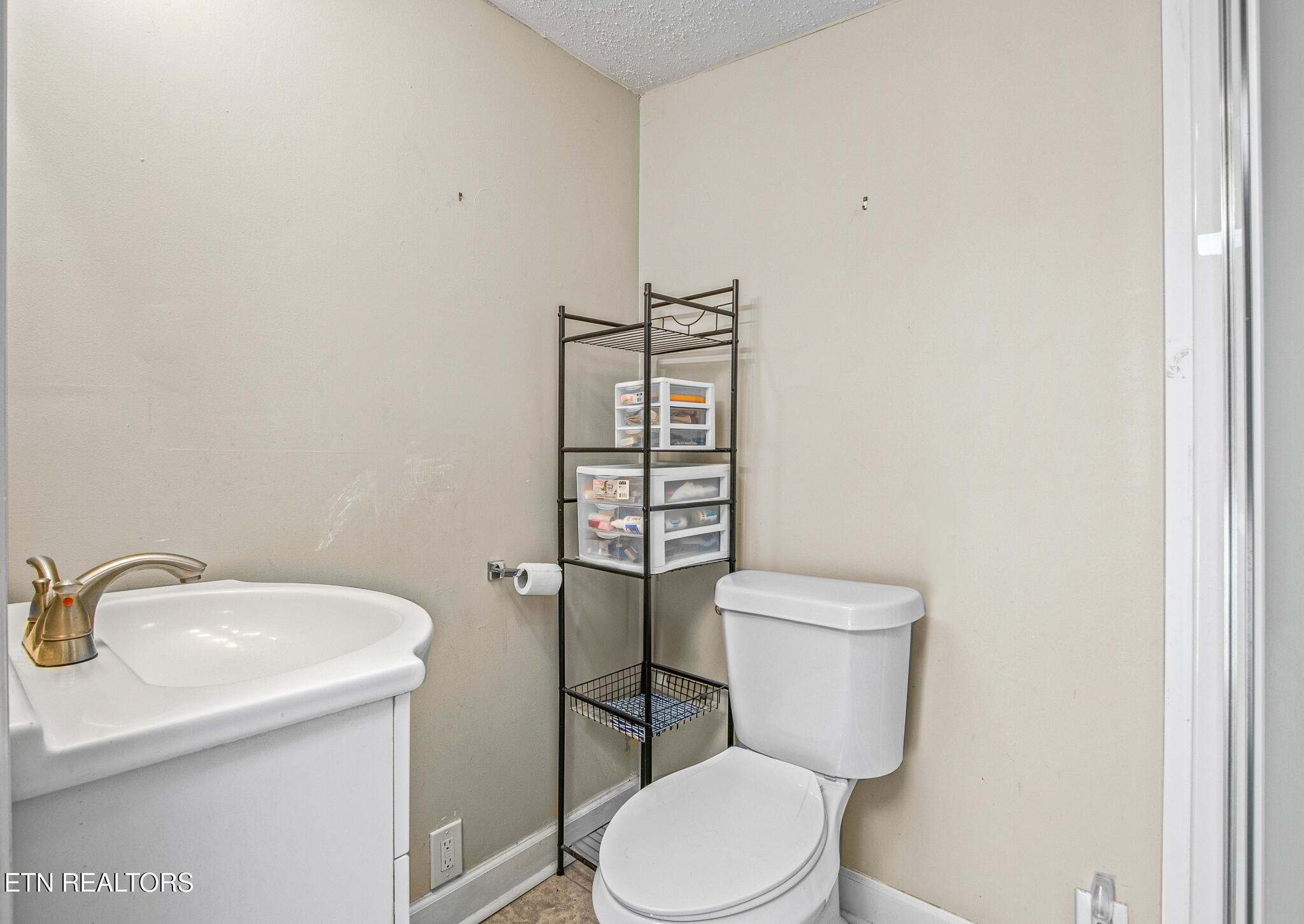 2404 Cedar Lane Knoxville TN 37918