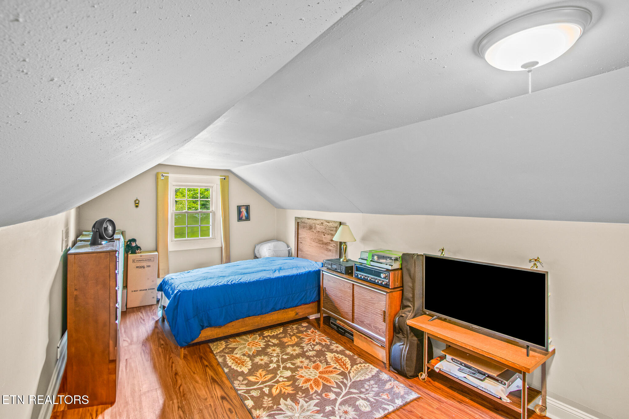 2404 Cedar Lane Knoxville TN 37918