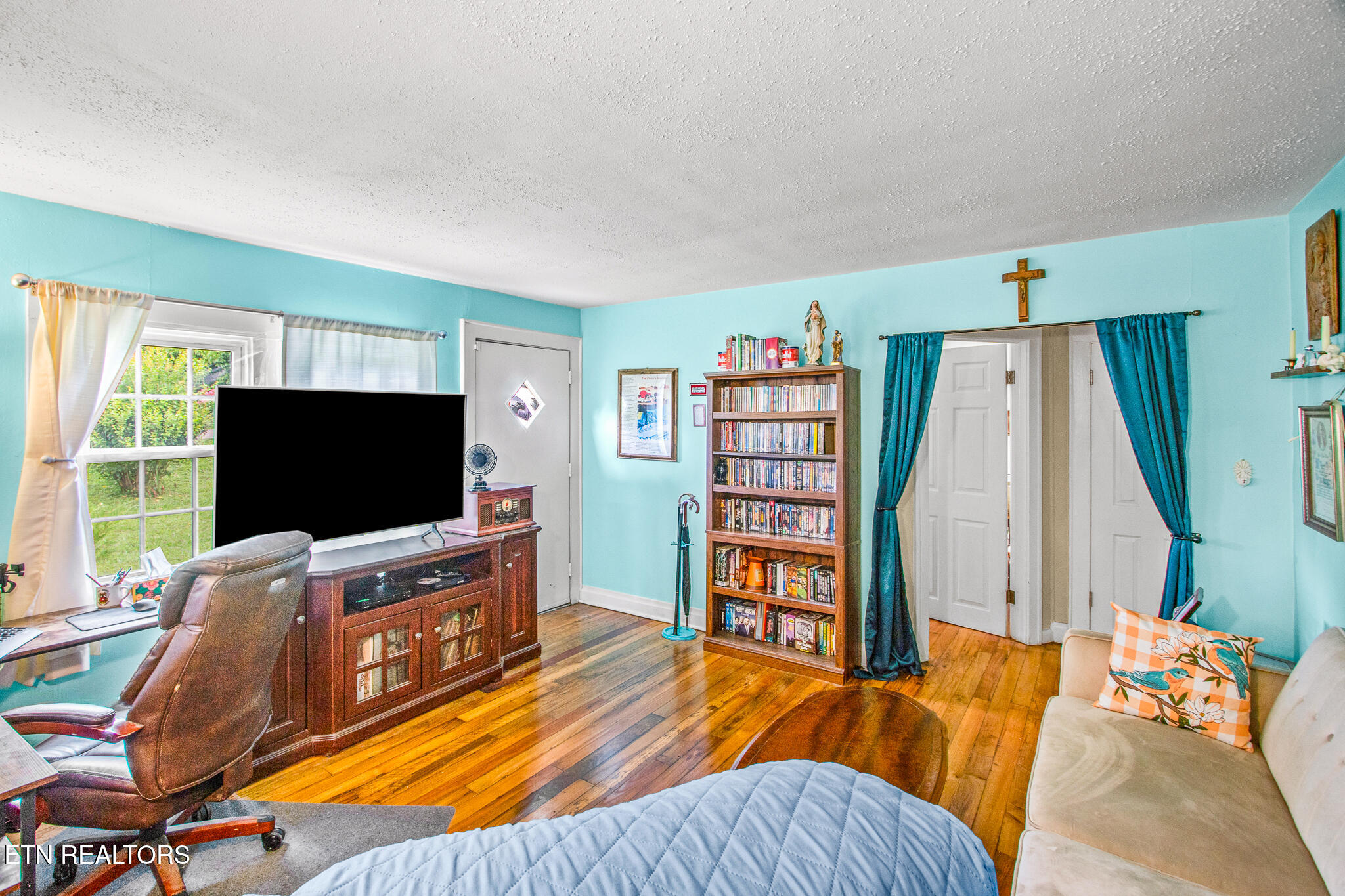 2404 Cedar Lane Knoxville TN 37918