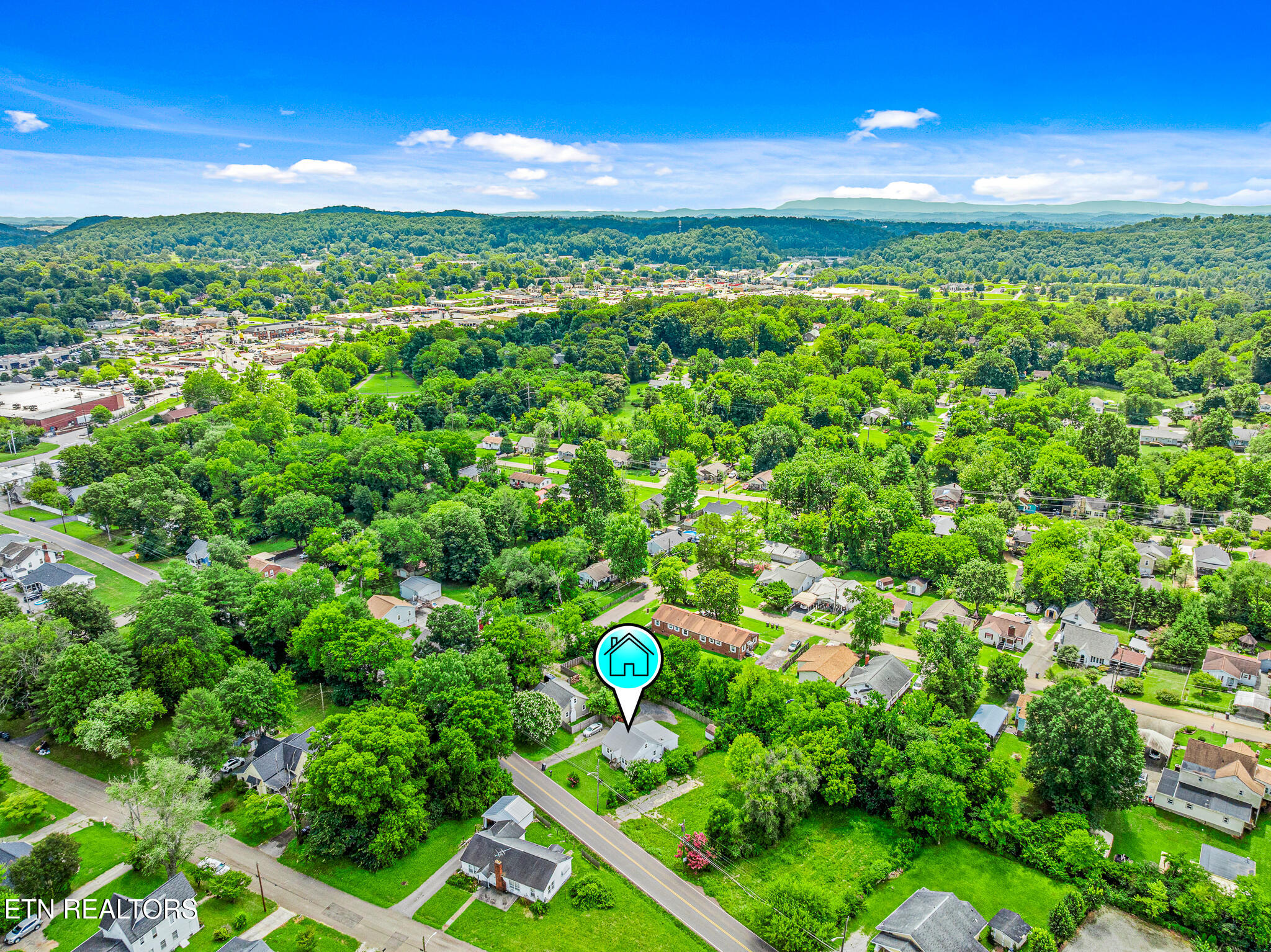 2404 Cedar Lane Knoxville TN 37918