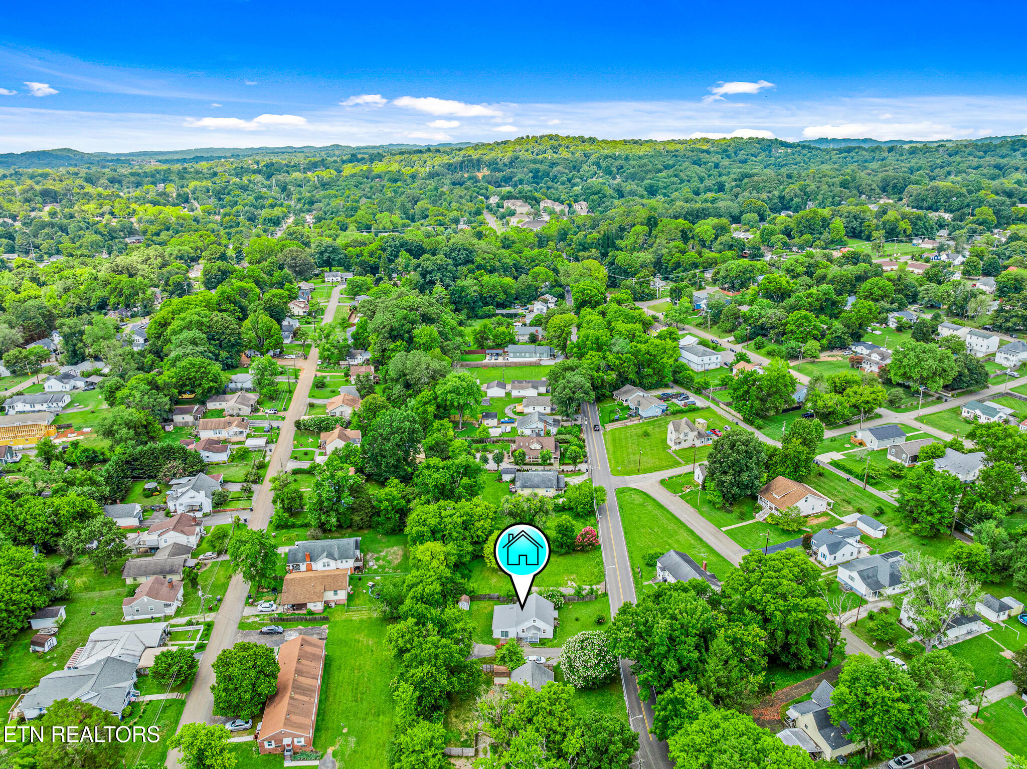 2404 Cedar Lane Knoxville TN 37918