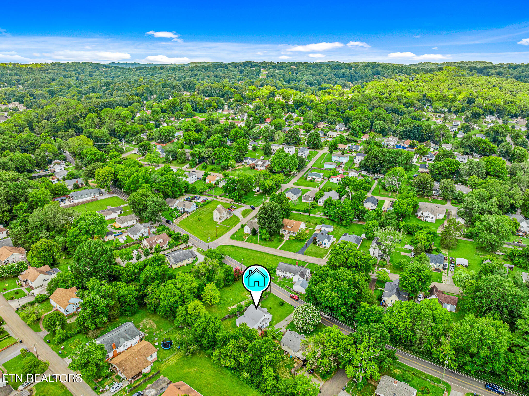 2404 Cedar Lane Knoxville TN 37918