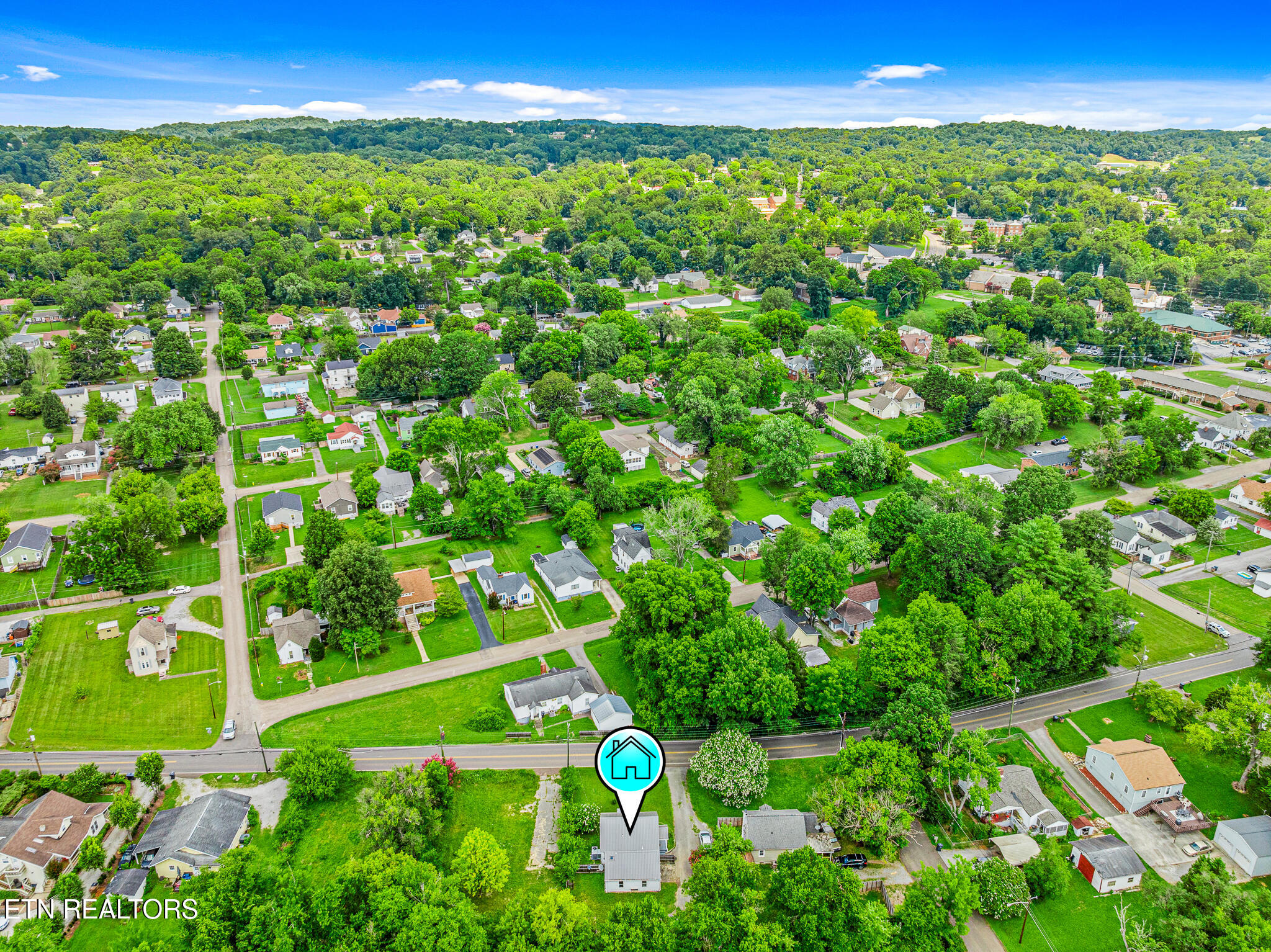 2404 Cedar Lane Knoxville TN 37918