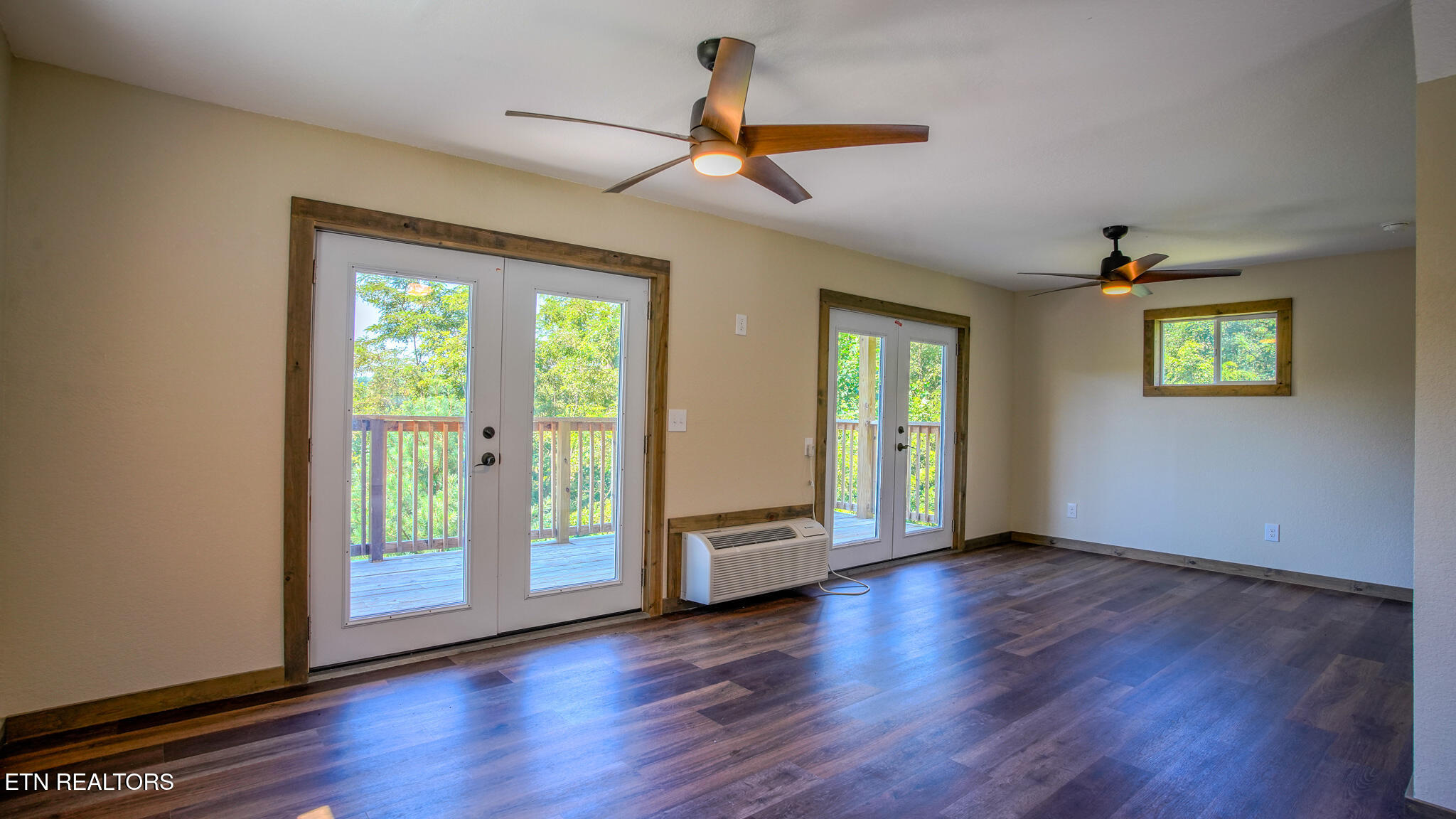 1081 Cove Road Sevierville TN 37876