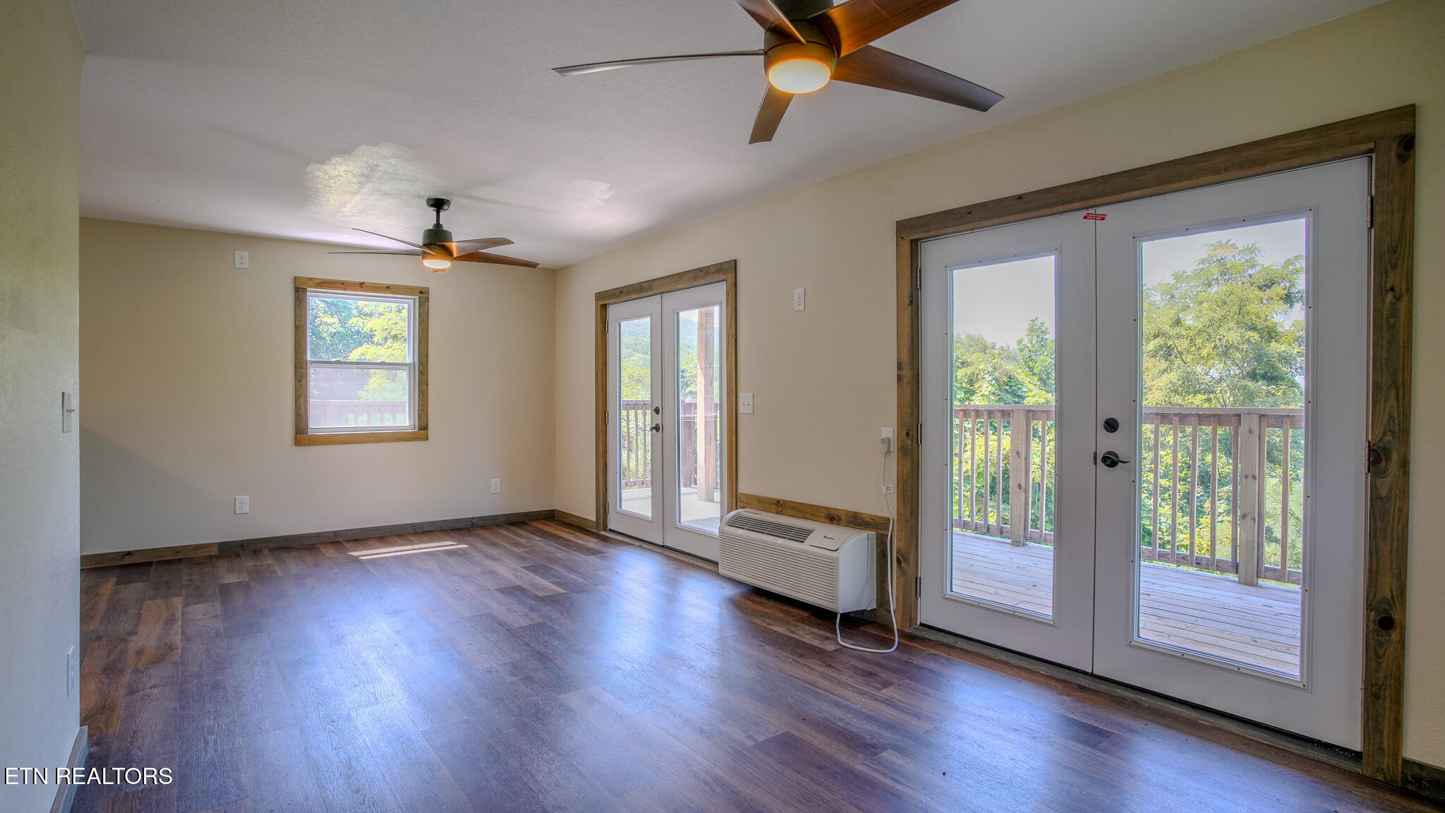 1081 Cove Road Sevierville TN 37876