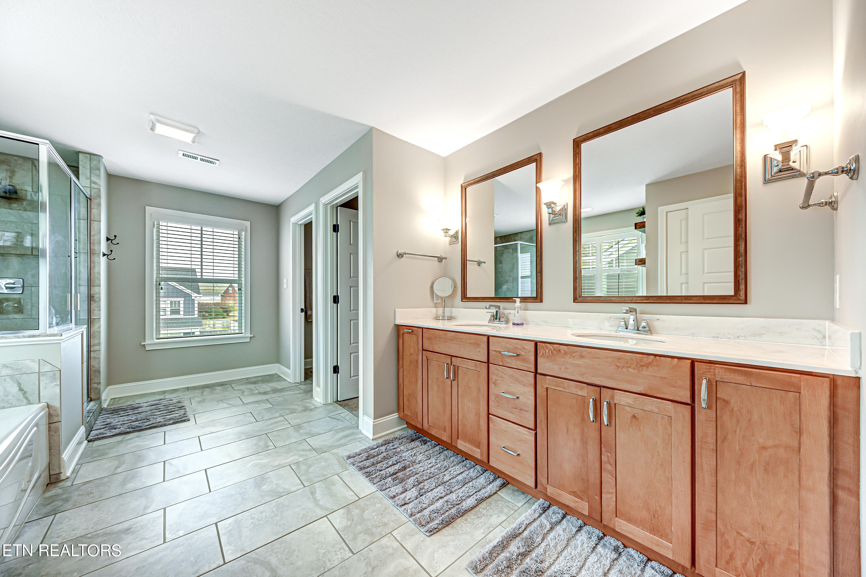 279 Clearmill Drive Lenoir City TN 37772