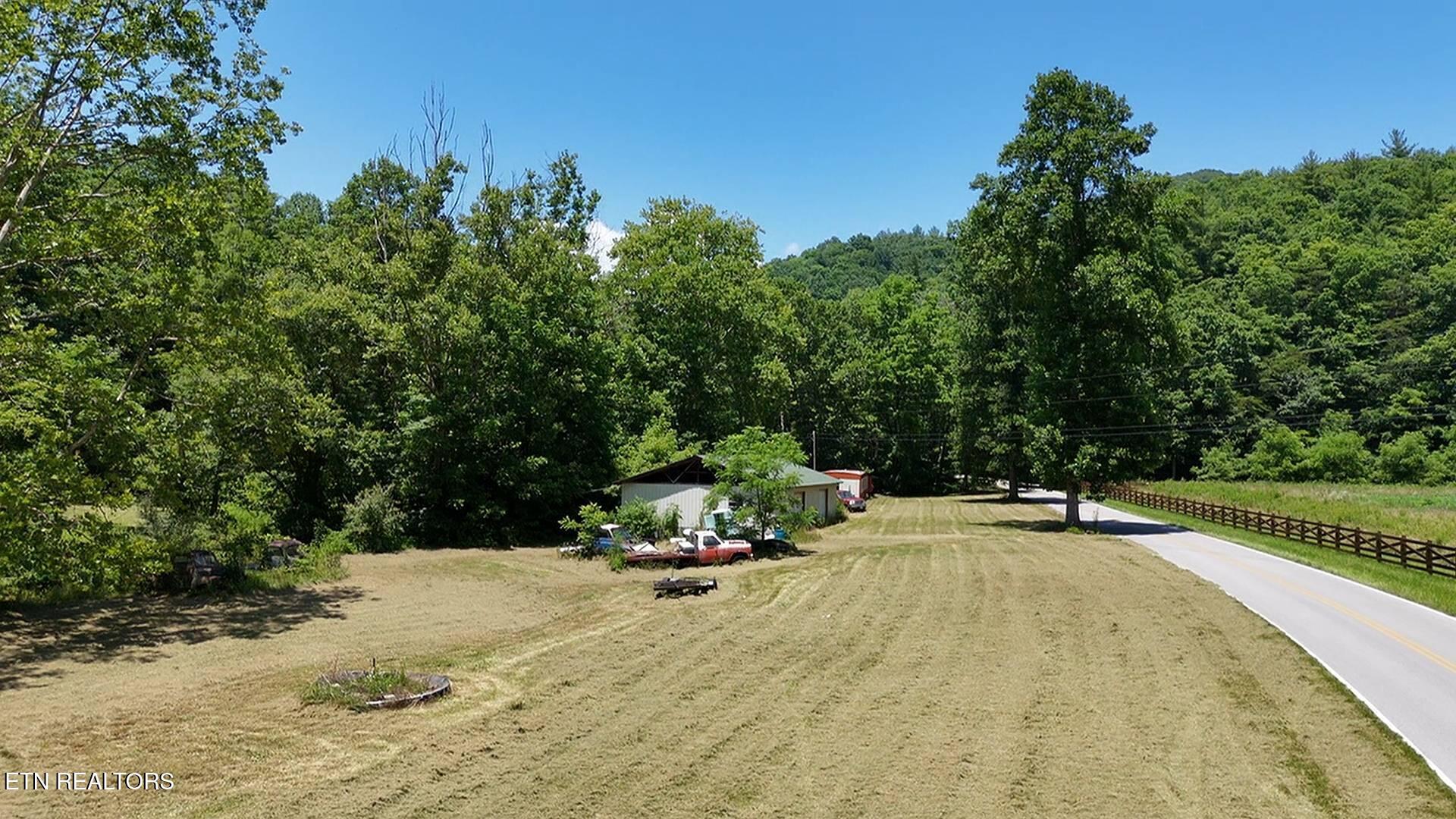3894 Buffalo Road Oneida TN 37841