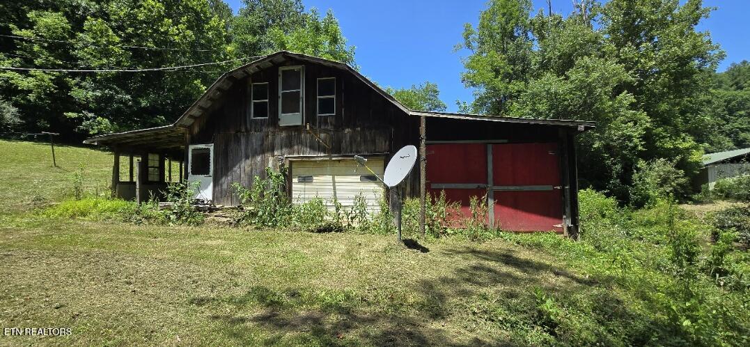 3894 Buffalo Road Oneida TN 37841