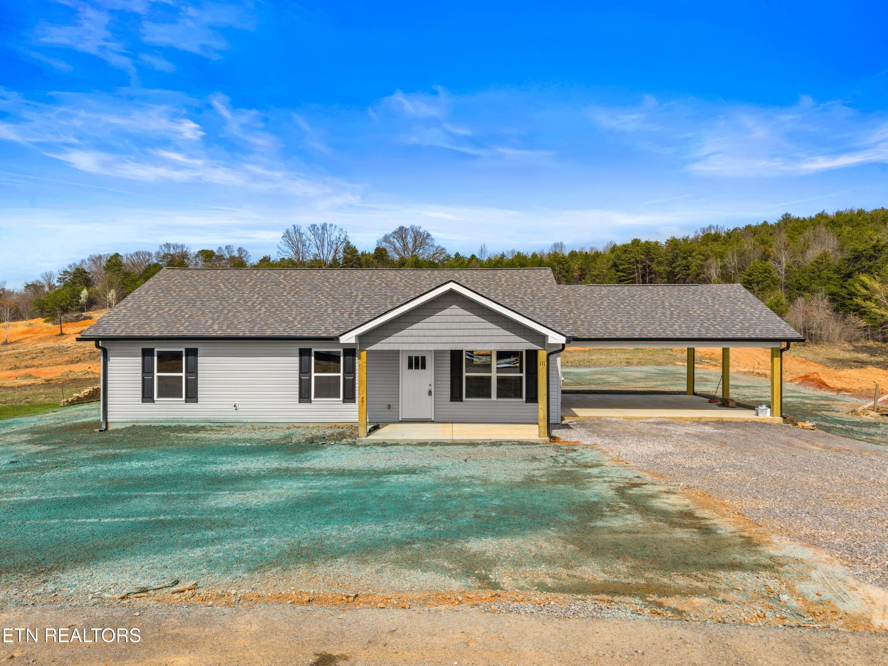111 Millie Road Dandridge TN 37725