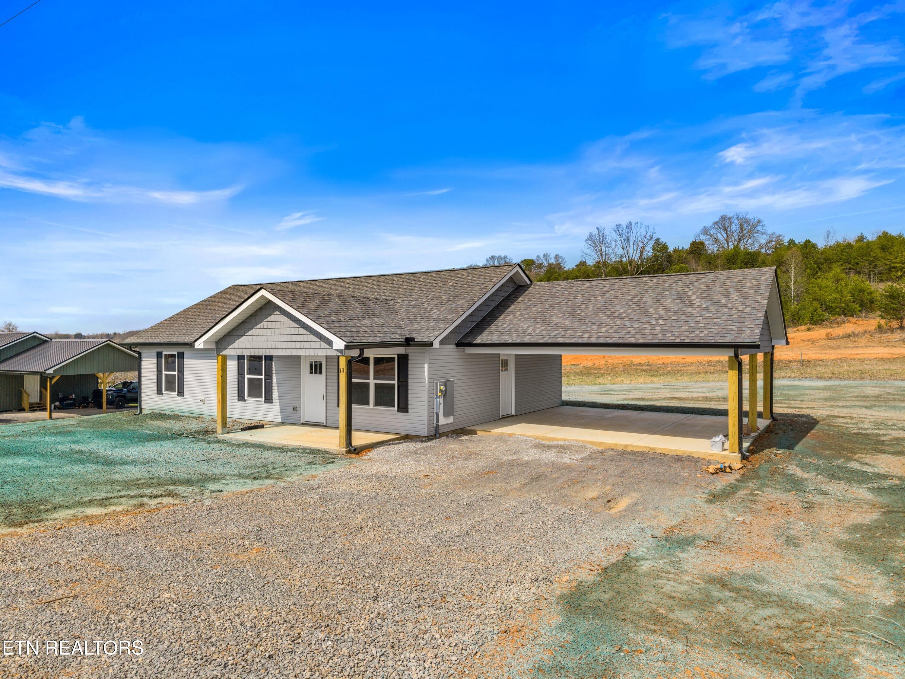 111 Millie Road Dandridge TN 37725