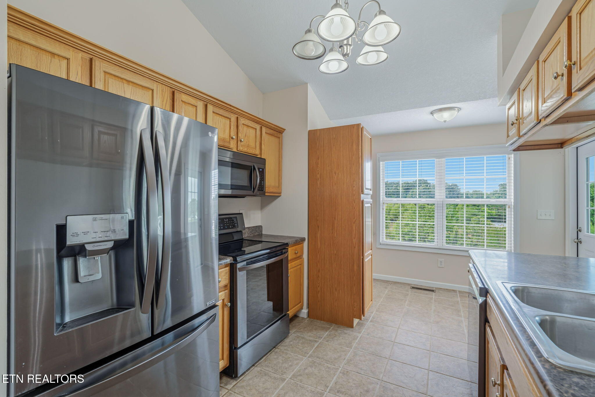 138 Country Way Road Vonore TN 37885
