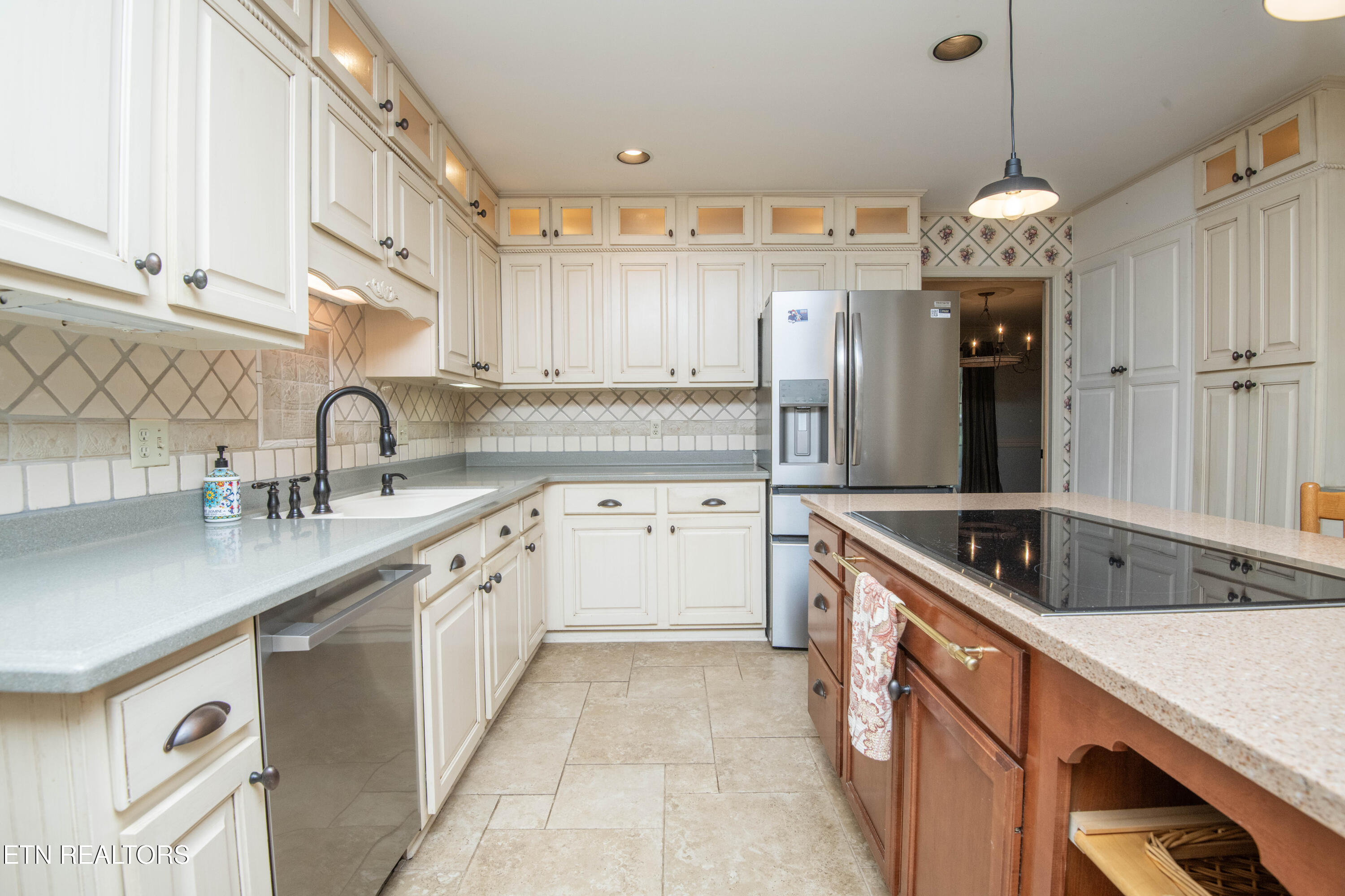 204 Nutwood Circle Knoxville TN 37934