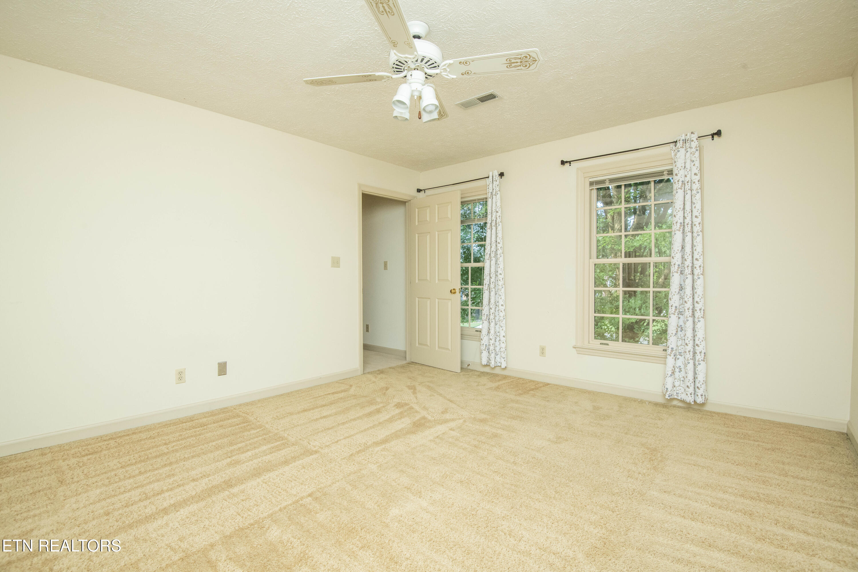204 Nutwood Circle Knoxville TN 37934