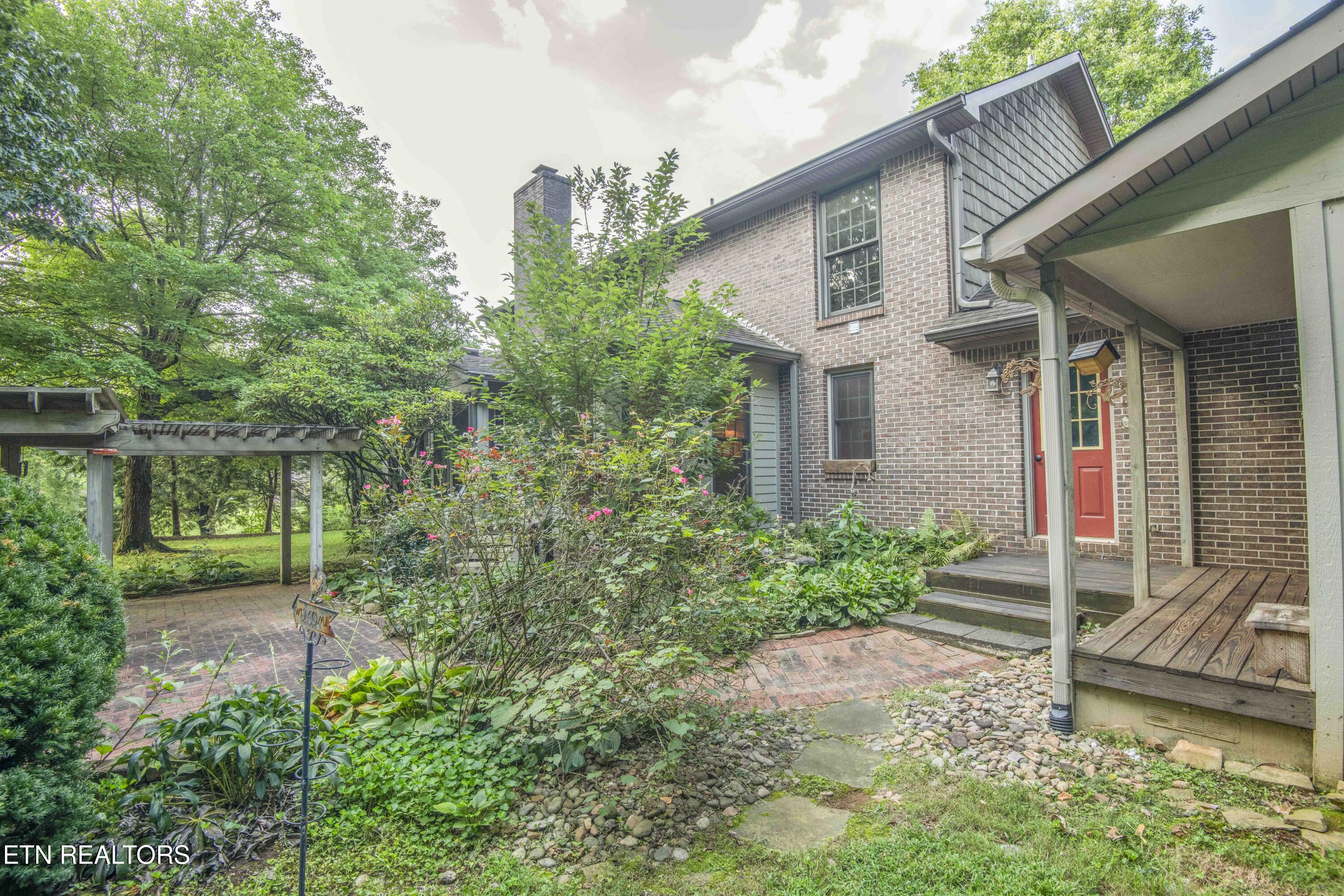 204 Nutwood Circle Knoxville TN 37934