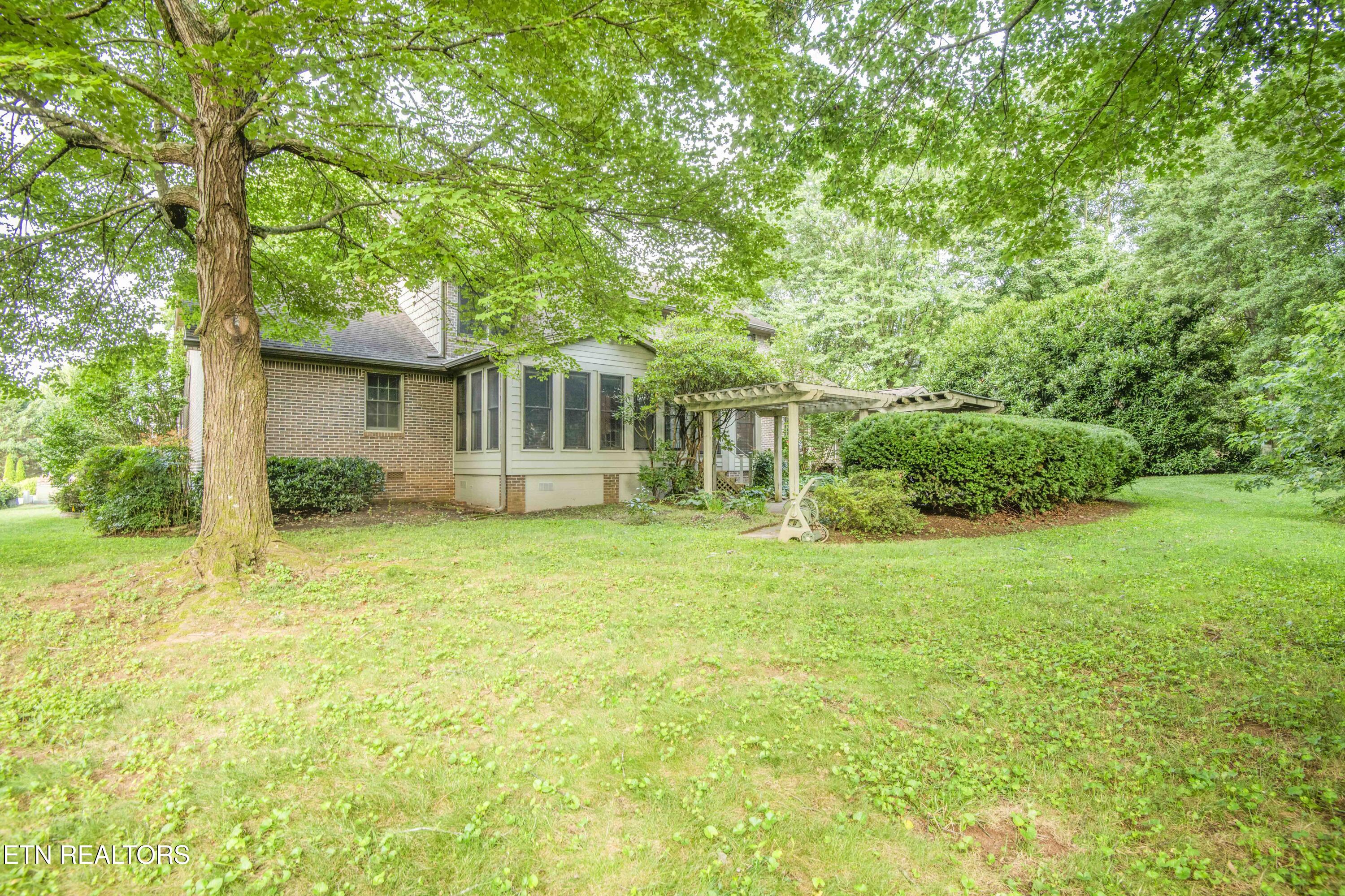 204 Nutwood Circle Knoxville TN 37934