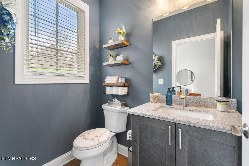 117 Ootsima Way Loudon TN 37774